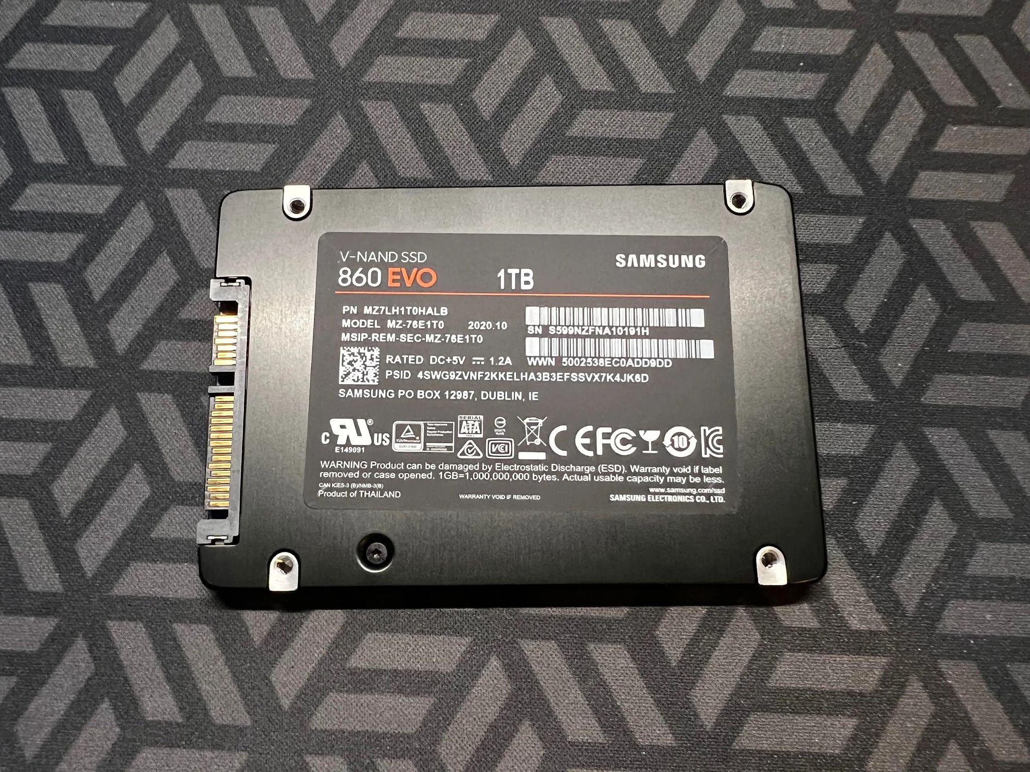 Samsung SSD 860 EVO 1TB 2.5 Inch SATA III Internal SSD