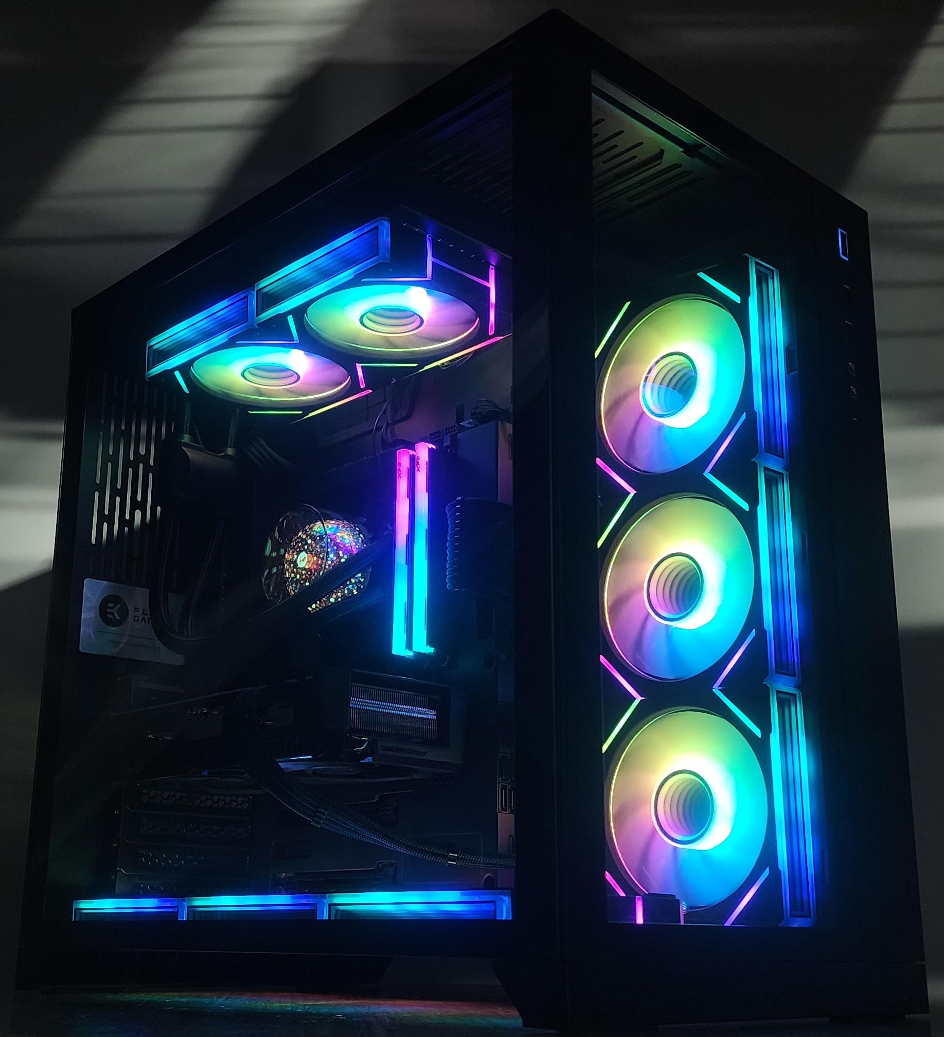 Gaming PC i7-12700KF 32GB RAM 1TB SSD RX 7600 XT 16GB Windows 11 Computer