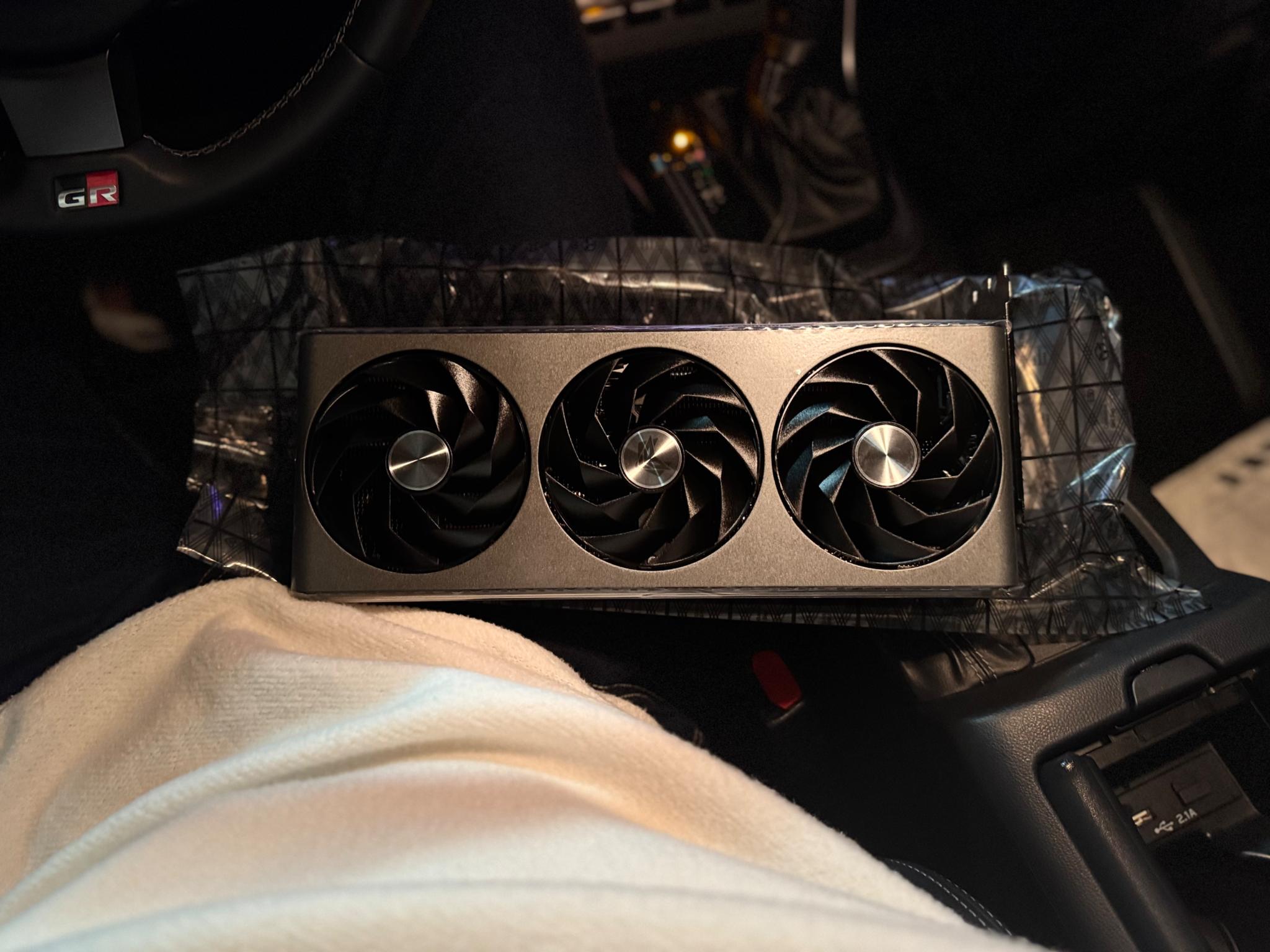 New 7900 XTX SAPPHIRE