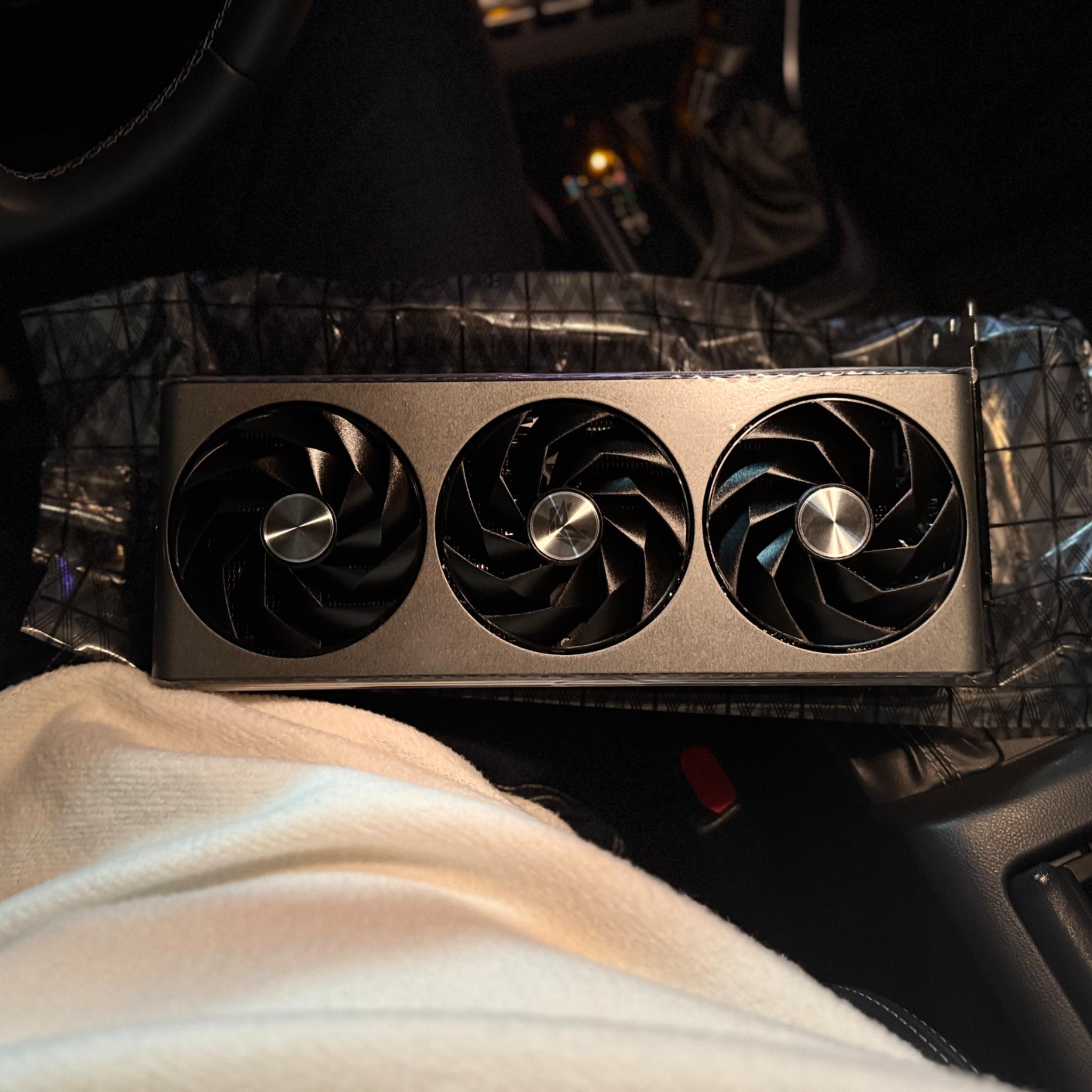 New 7900 XTX SAPPHIRE