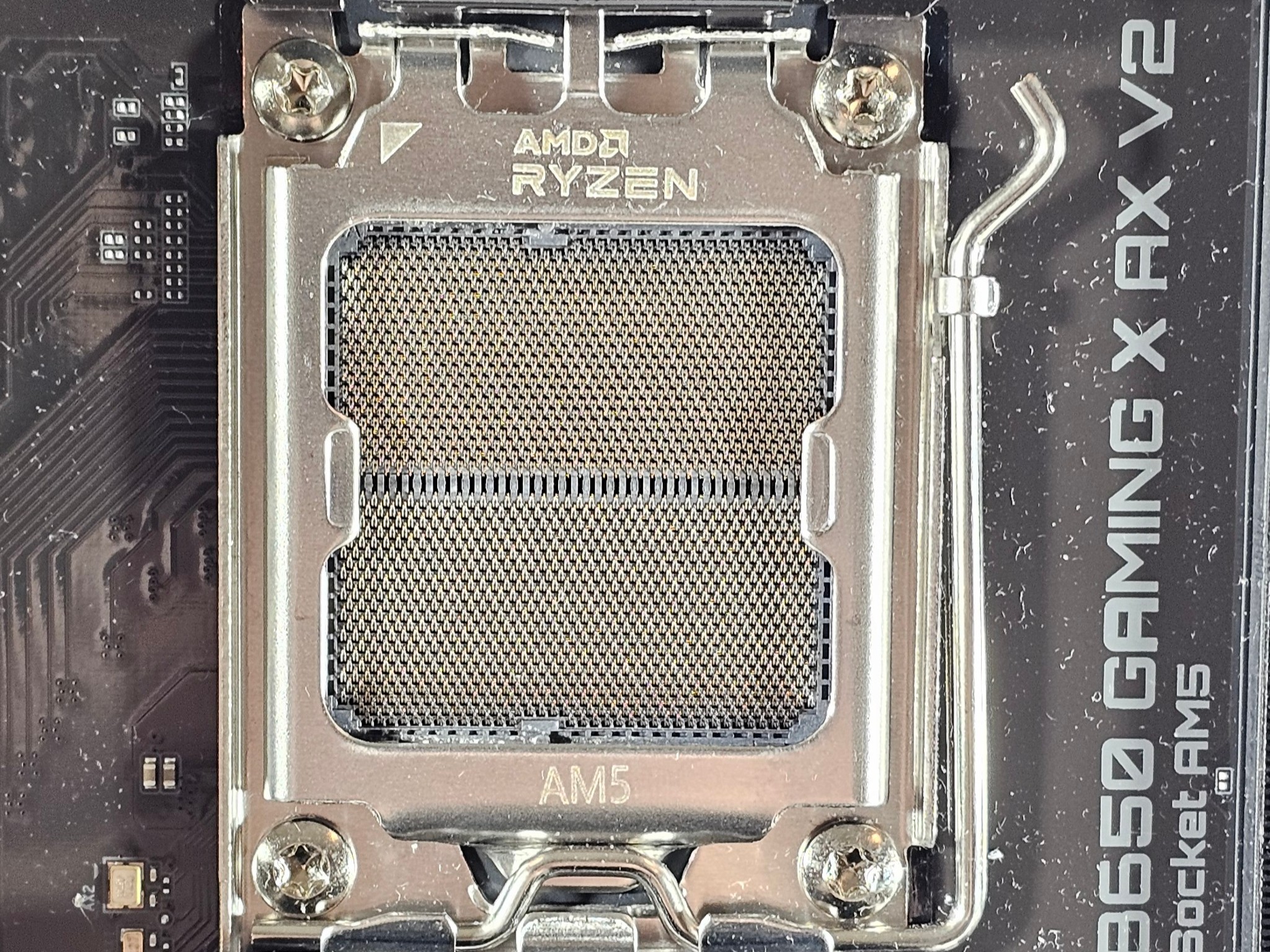 Gigabyte B650 AM5 DDR5 WIFI Gaming AX X V2 ATX Motherboard