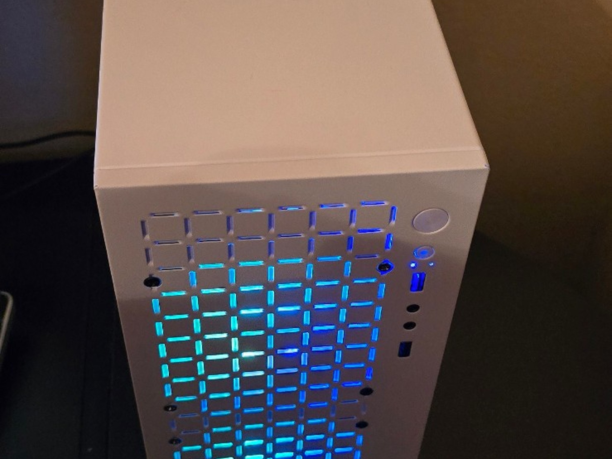 "Aurora Squared" Custom Gaming PC - i5 7600K @ 4.2 GHZ/ 1060 6GB