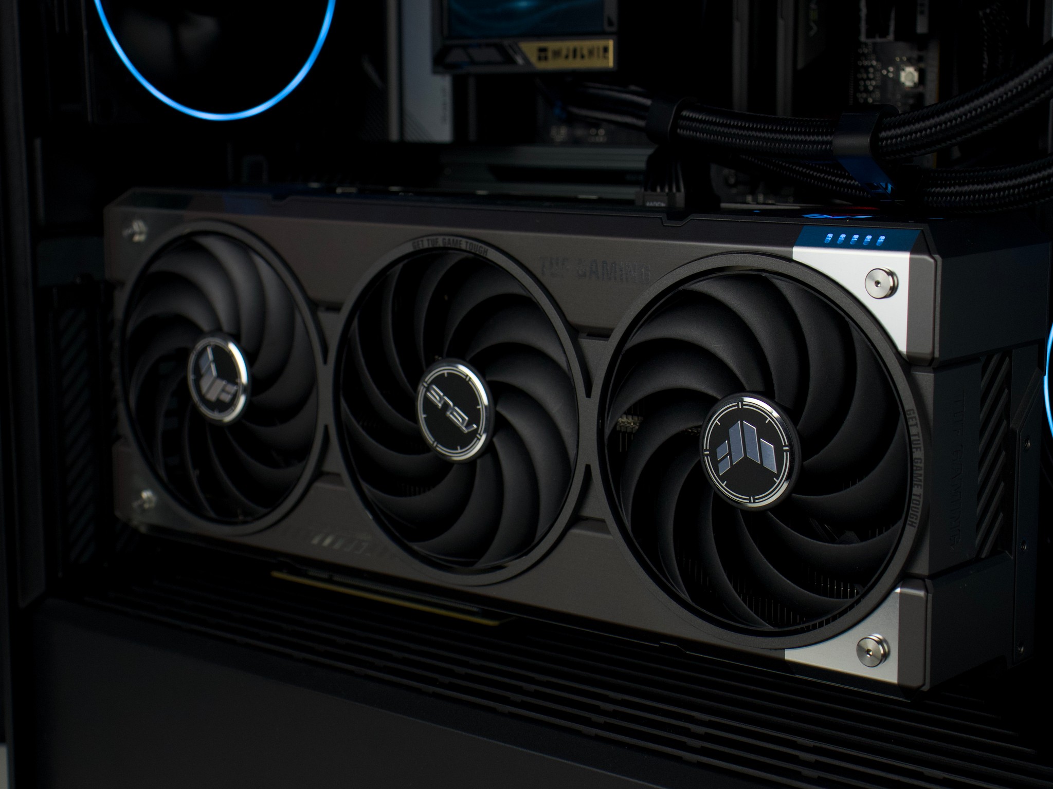 🏴‍☠️⚡♟️Falcon V1 | 1440P Gaming PC | RTX 5070, Ryzen 5 7600X, 32GB DDR5 RAM, 1TB NVMe SSD |♟️⚡🏴‍☠️