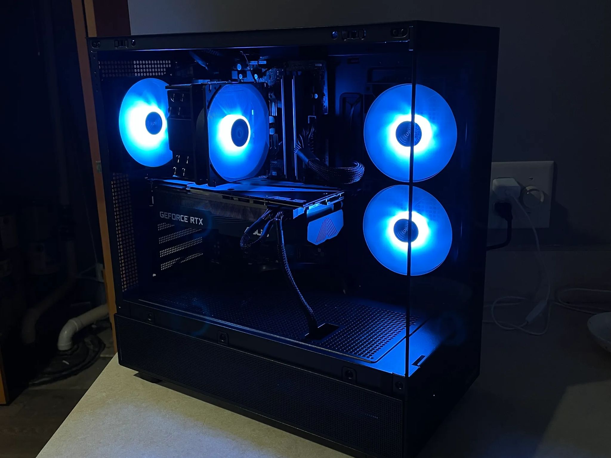 ▪️Onyx▪️ - RTX 2080 and Ryzen 5 5600 | 32GB DDR4 | 1 TB NVME | 650w PSU | Fortnite Pro