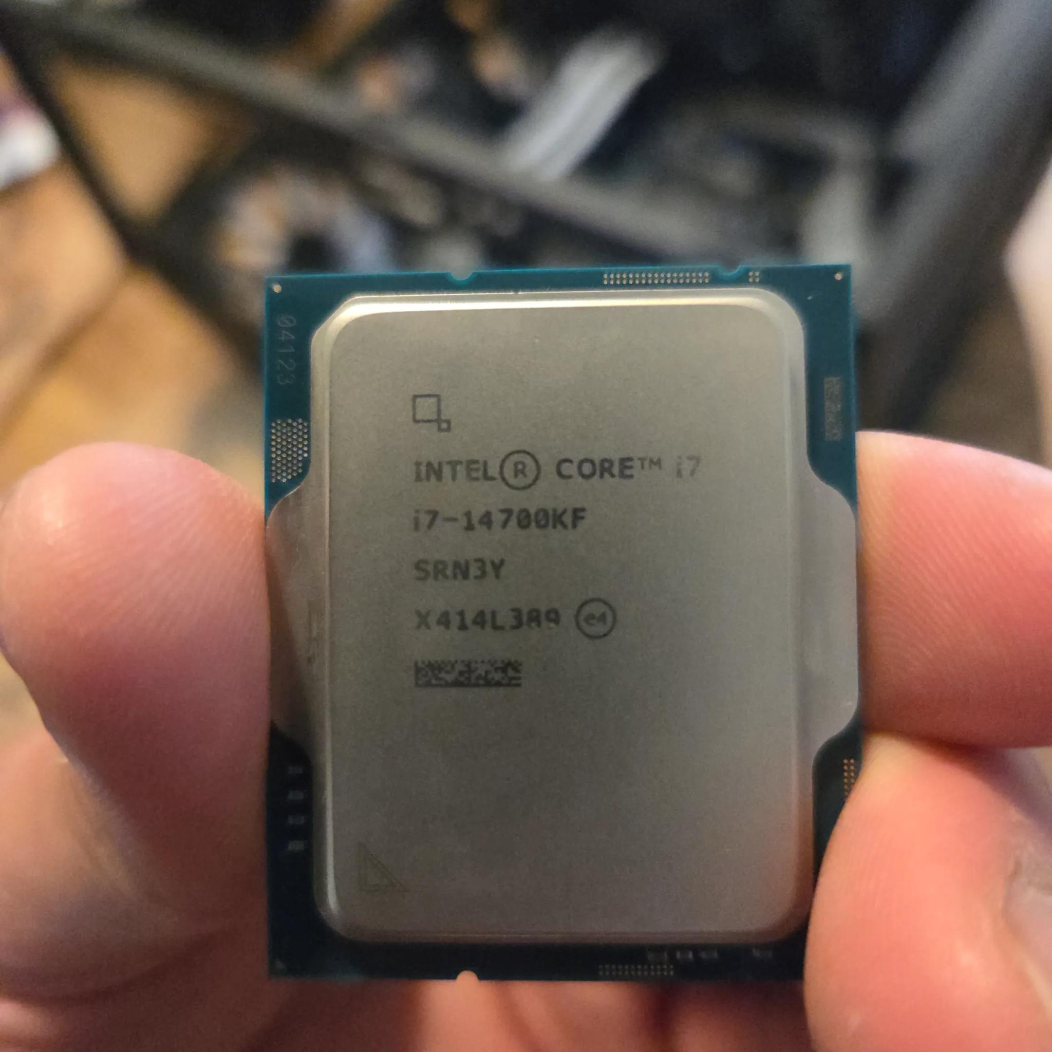 Core i7 14700kf