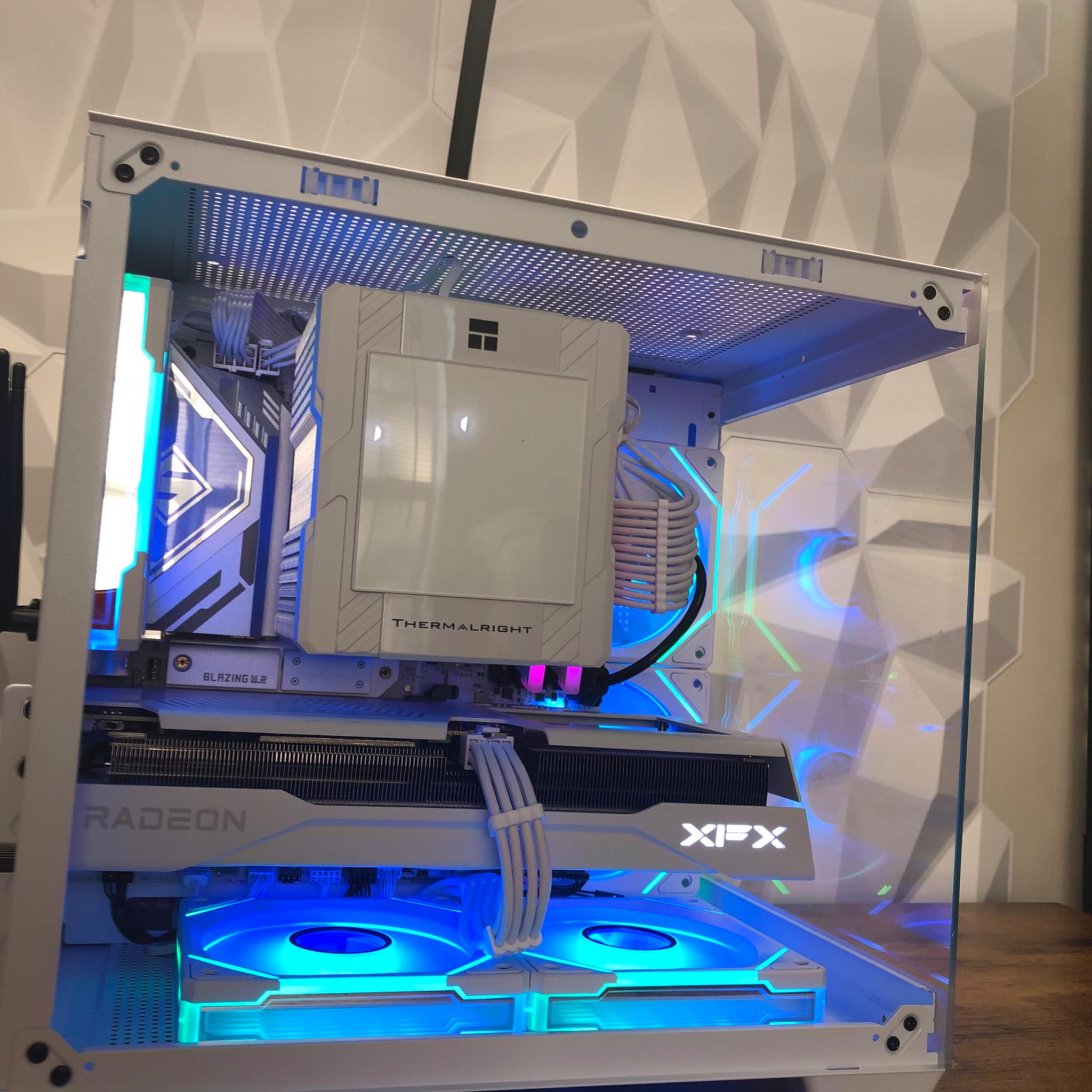 NEW PC FOR SALE! 💥 RYZEN 7700X + 9060 XT! 🚀💻