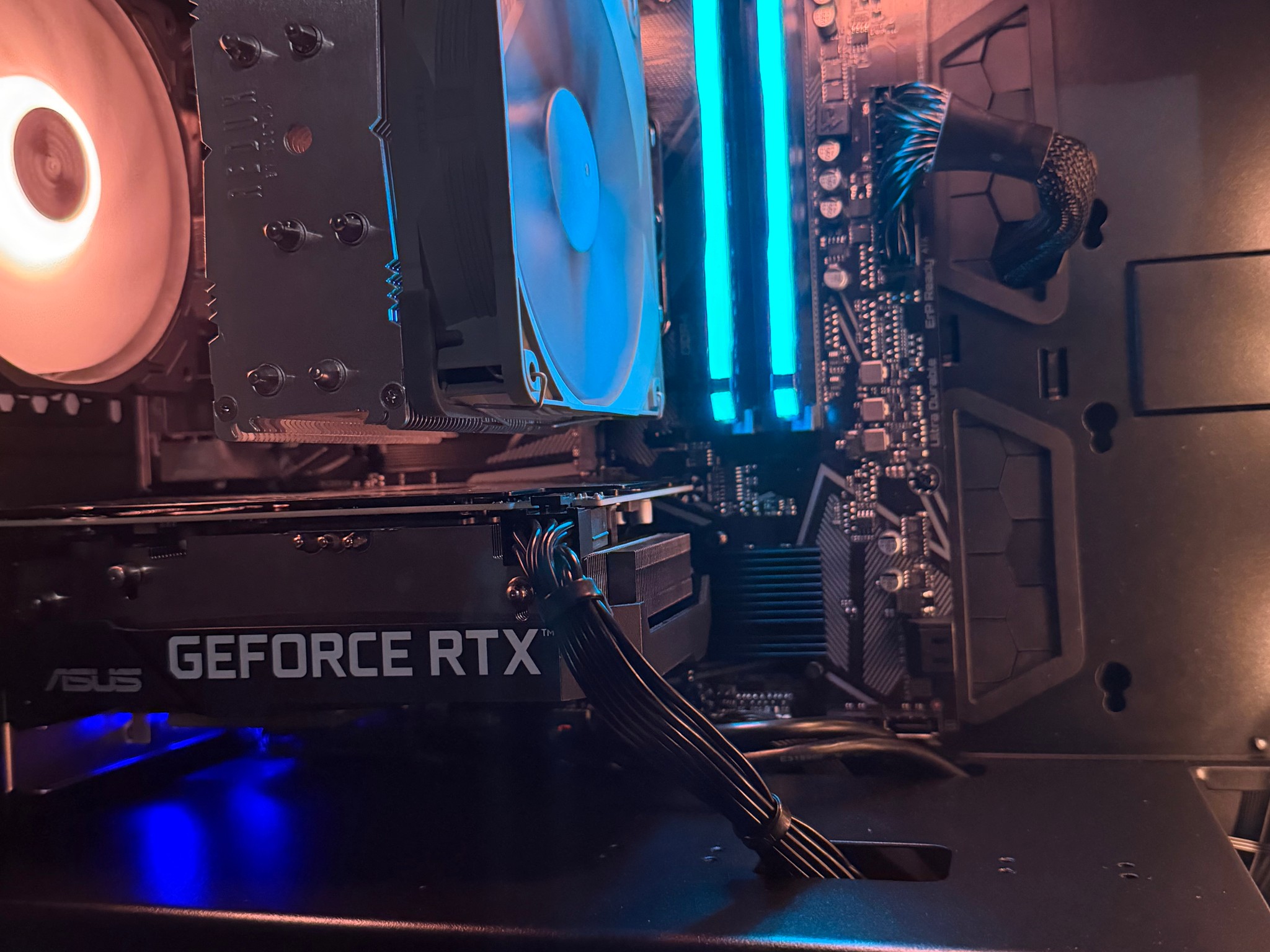 👾 STATIC | RYZEN 5700G | 3060 12GB| 32GB DDR4 | 1TB SSD | BT/WIFI