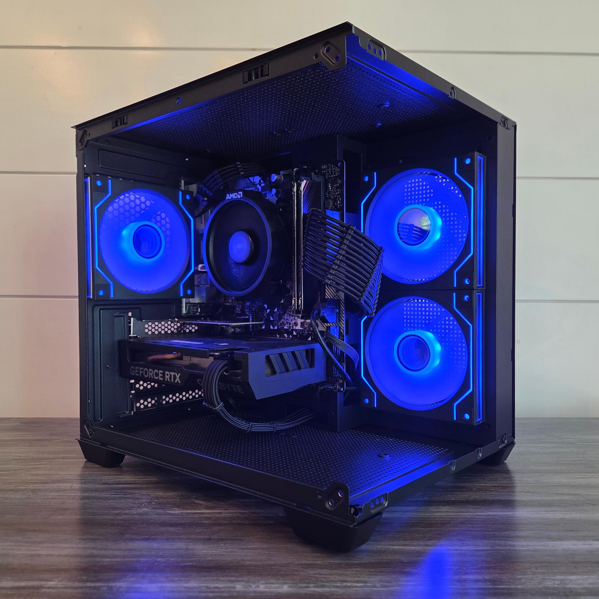 Small black gaming PC | RTX 4060 | RYZEN 5 3600 | 16GB RAM | 512GB SSD