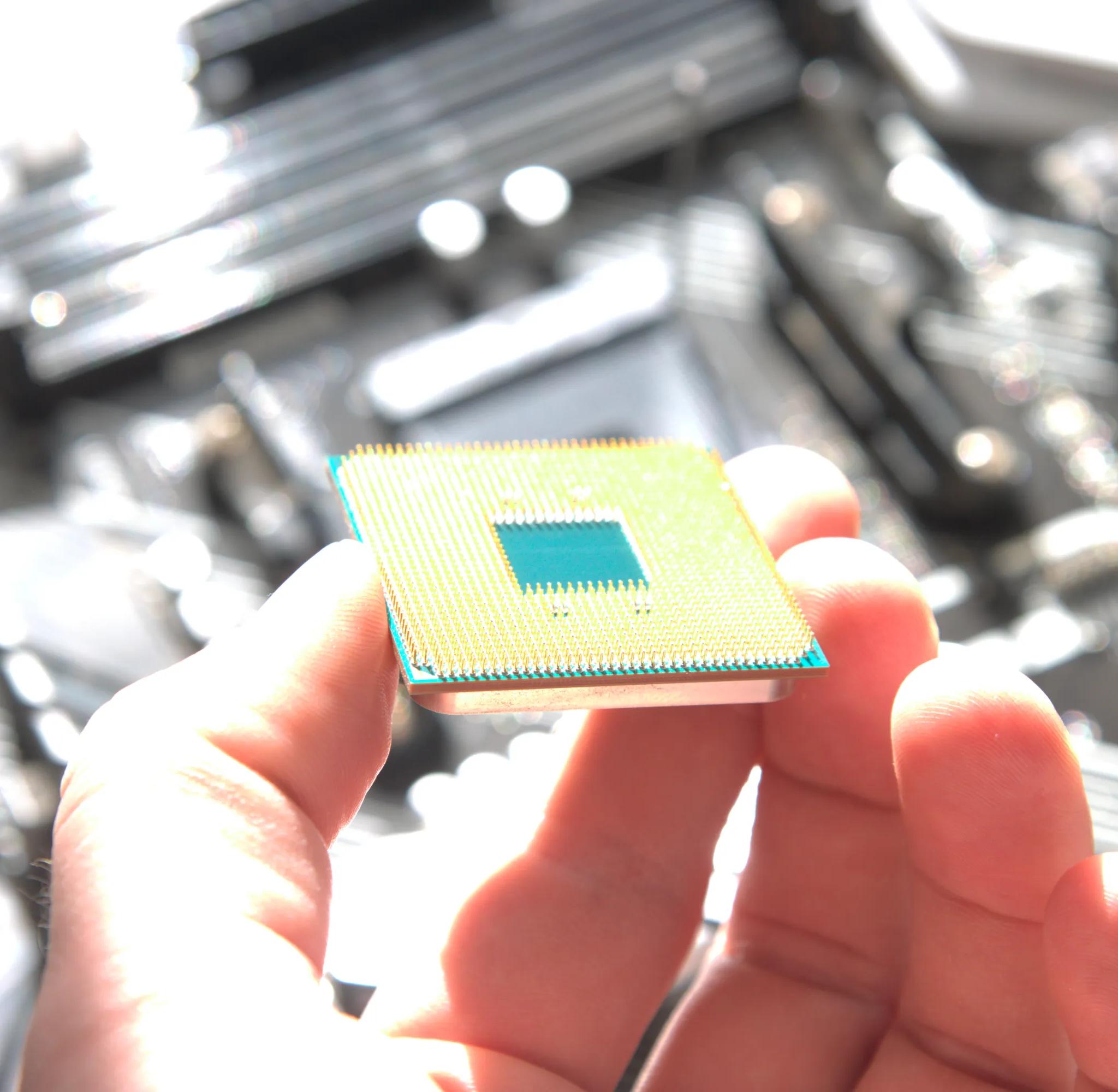 Ryzen 7 3700X