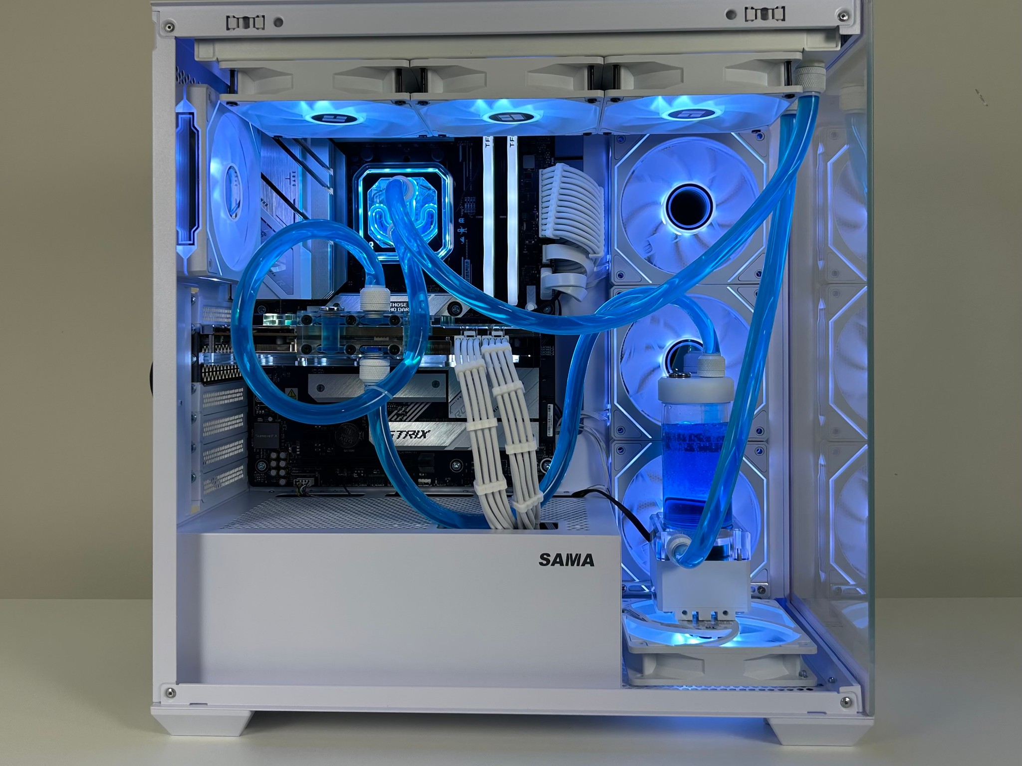 🧊 Custom Water-Cooled Gaming PC 🧊 | Ryzen 7 7700, DDR5 32GB, RTX 3080, 1TB NVME