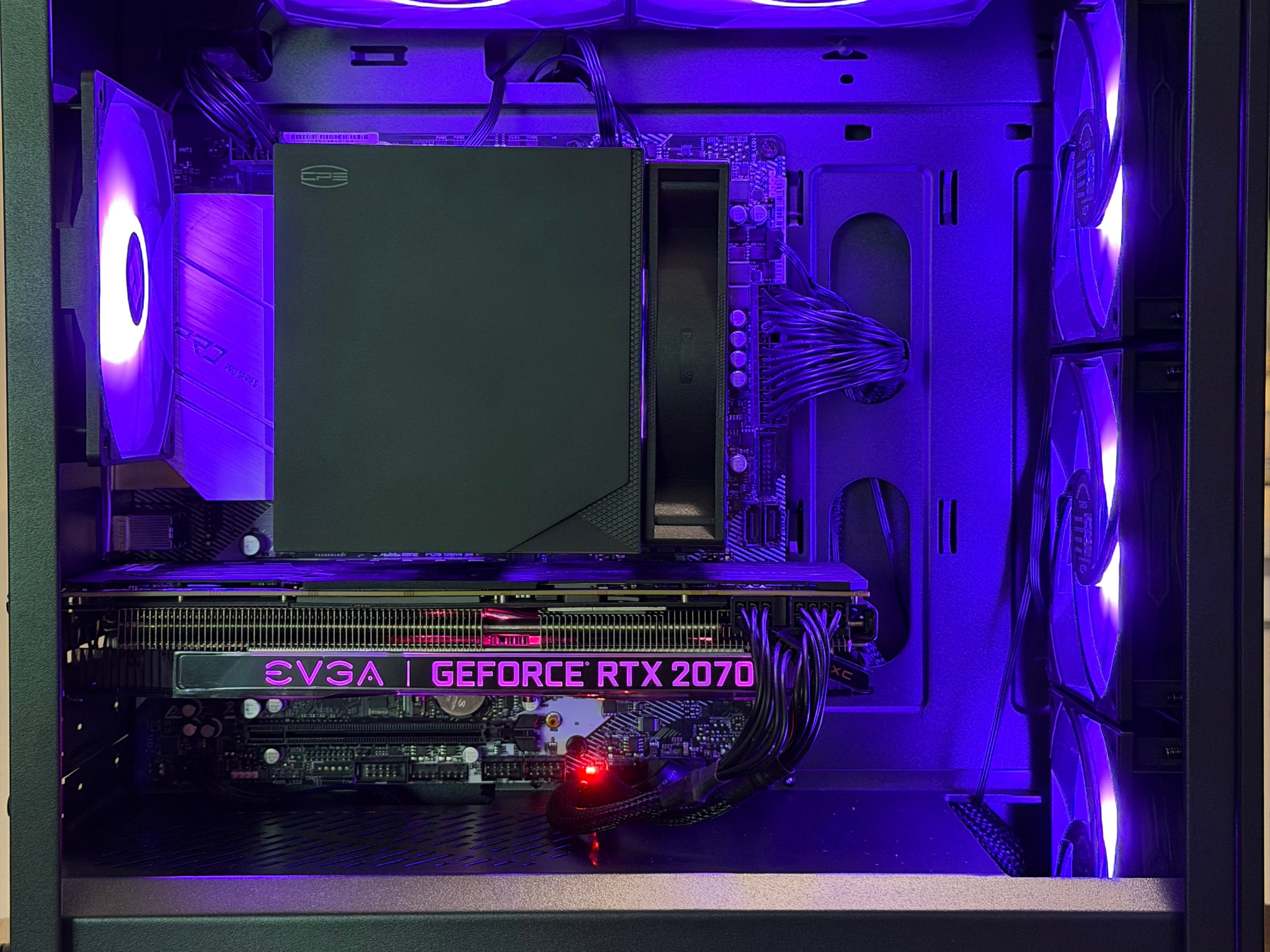 ゲーミングPC/Ryzen7 3800X/RTX2070/メモリ16GB Mid-Range Gaming PC – Ryzen 7 3800X + RTX 2070 8GB – 16GB DDR4