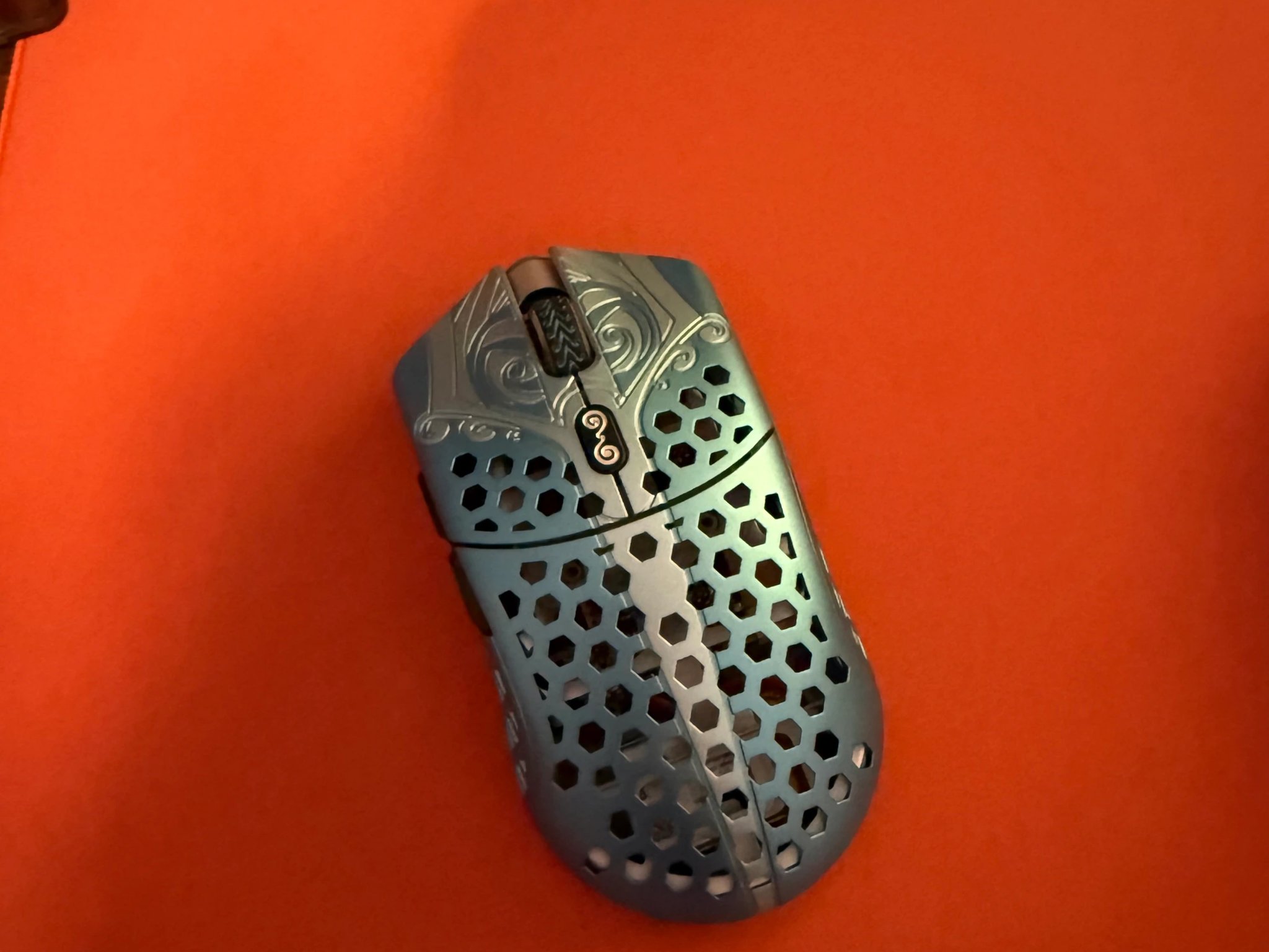 Finalmouse Poseidon (Small)