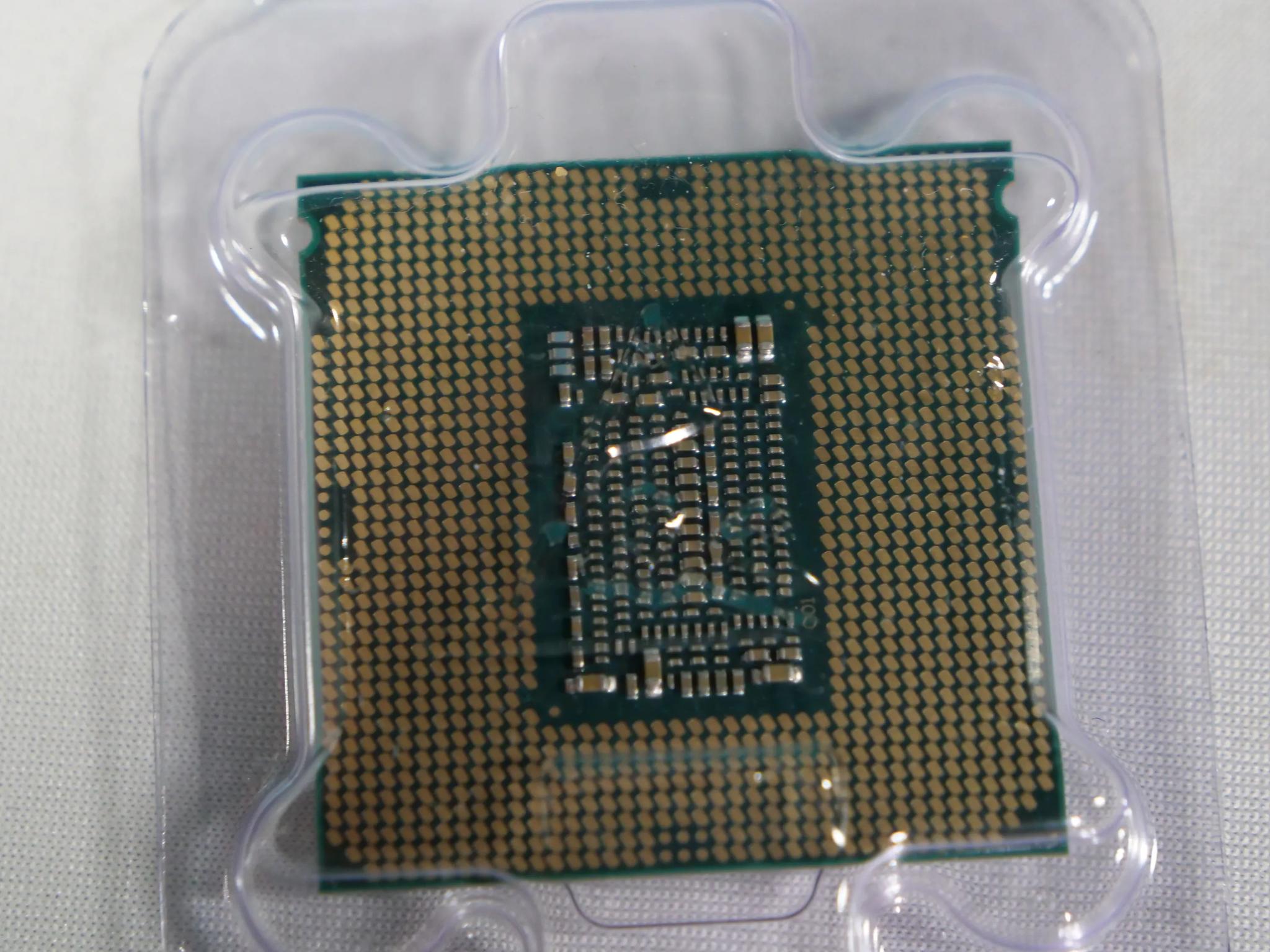 i5-9500 @ 3.0ghz. Free Ship!