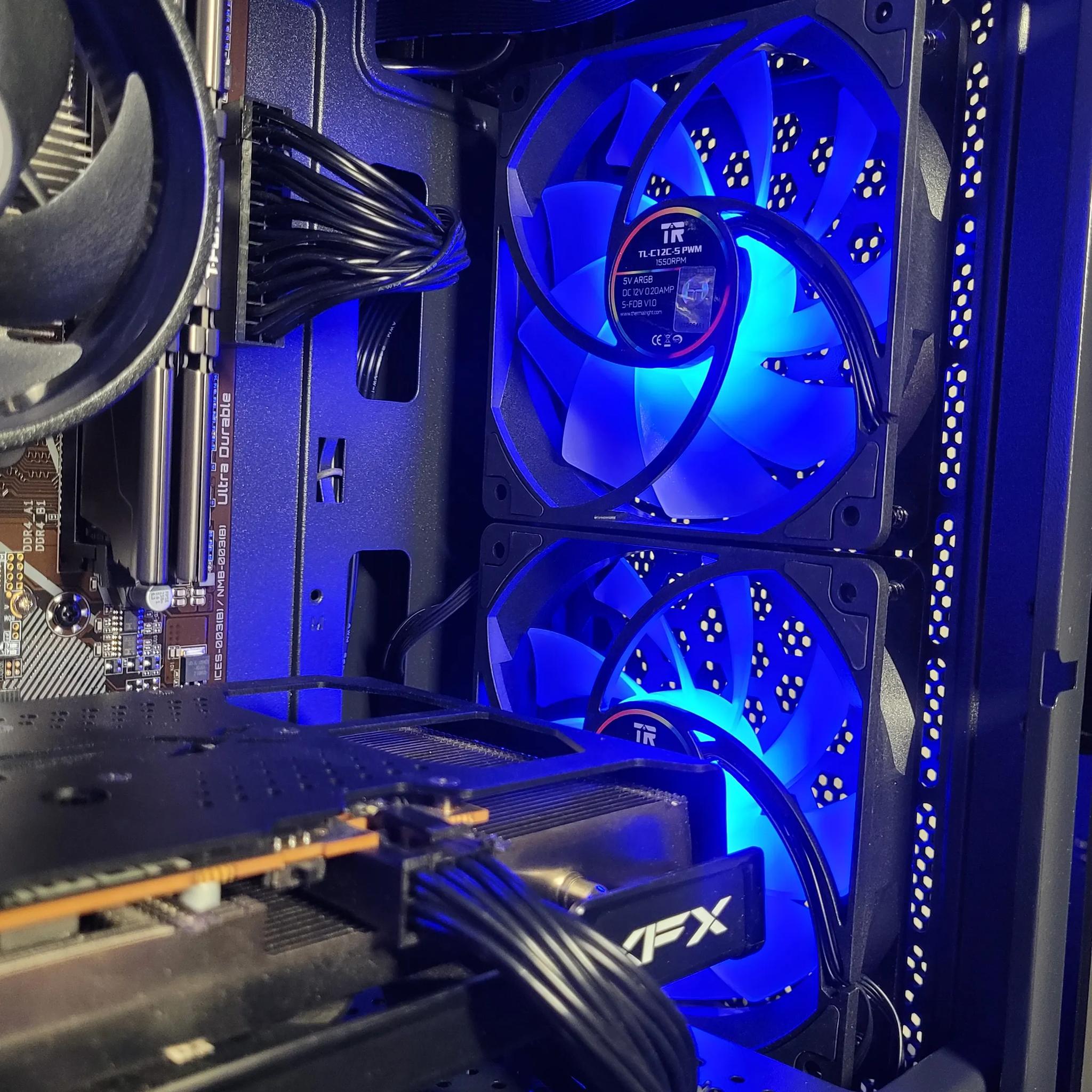 RGB Gaming PC // RX 6600 // 16GB 3000mhz // Ryzen 3100 (i7-7700) // 512GB SSD //