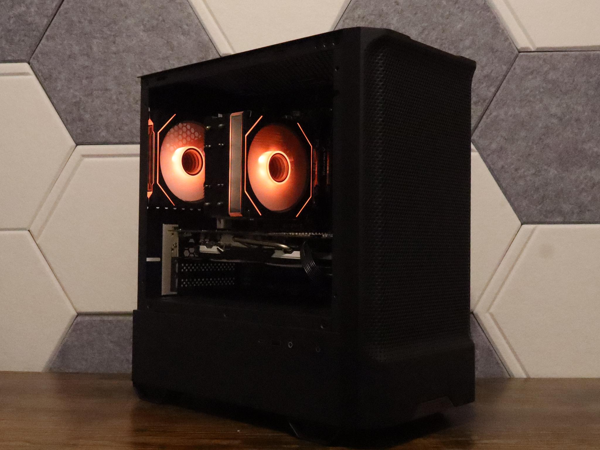 Gaming PC | RX 580 8gb | i7 7700 | 16gb DDR4 Ram | 850 gb storage | windows 11 & wifi