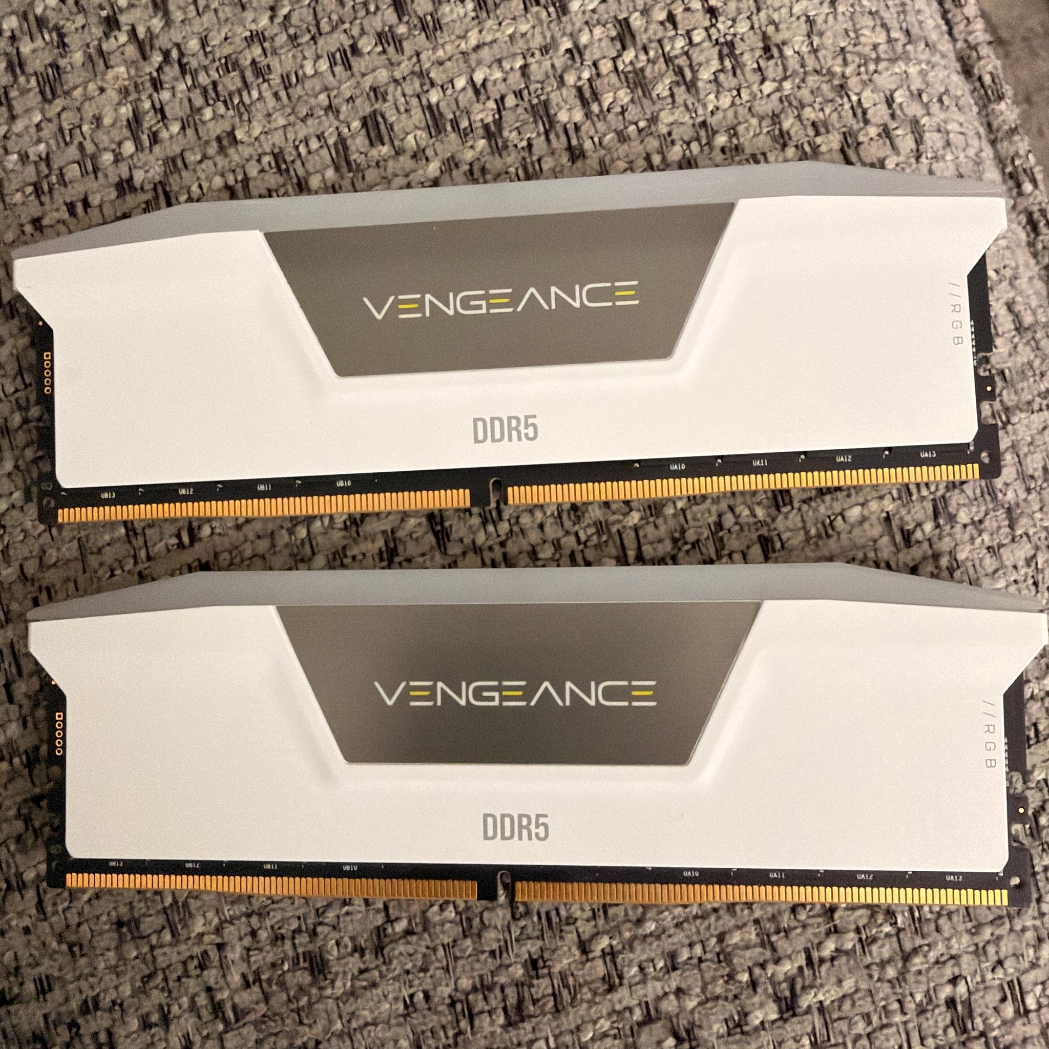 Corsair Vengeance DDR5 RAM RGB