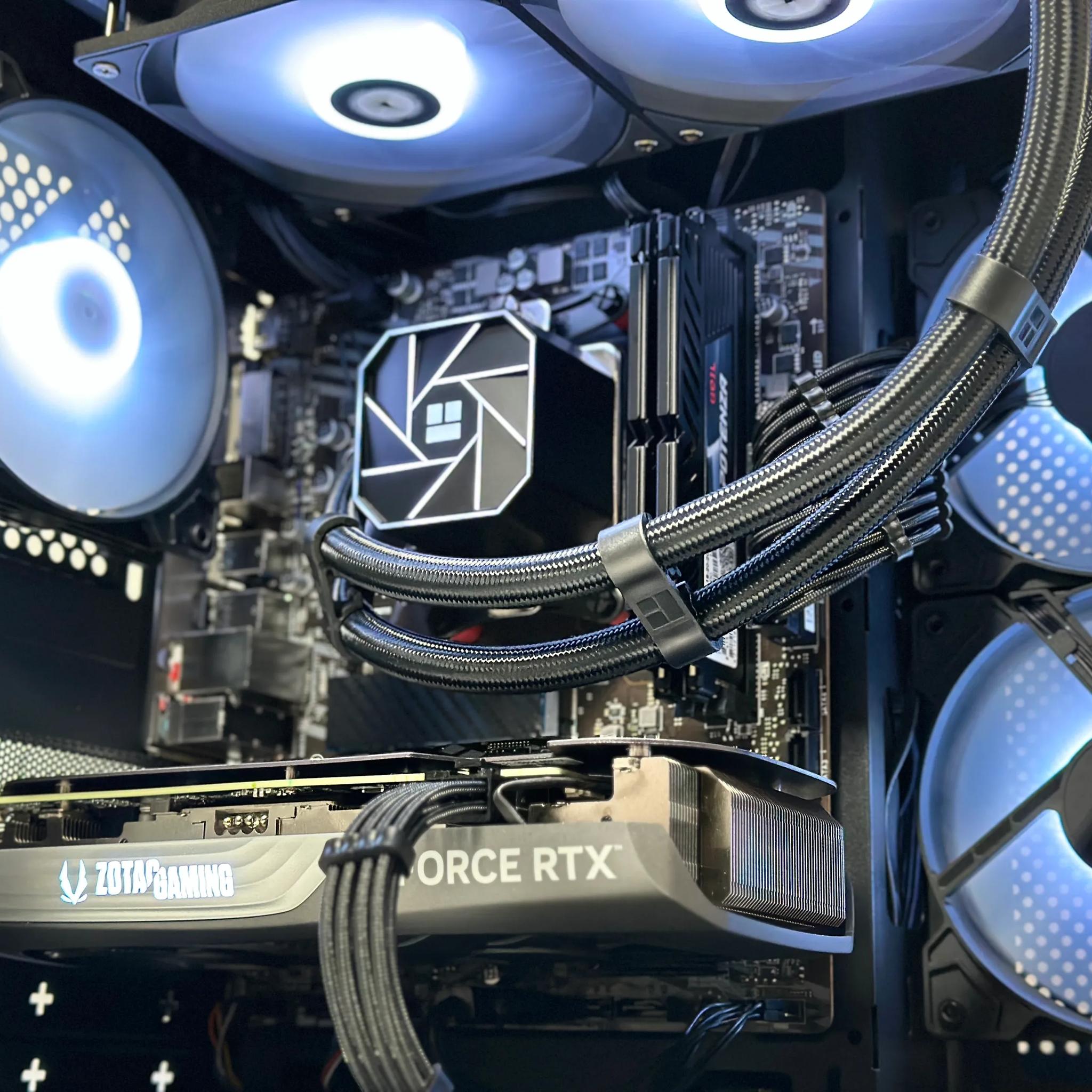 🤟🏻🕸️🕷️Spider|| ||Liquid Cooled Gaming PC🕸️Nvidia RTX 4070 12GB🕸️Intel  12600KF 🕸️32GB DDR4