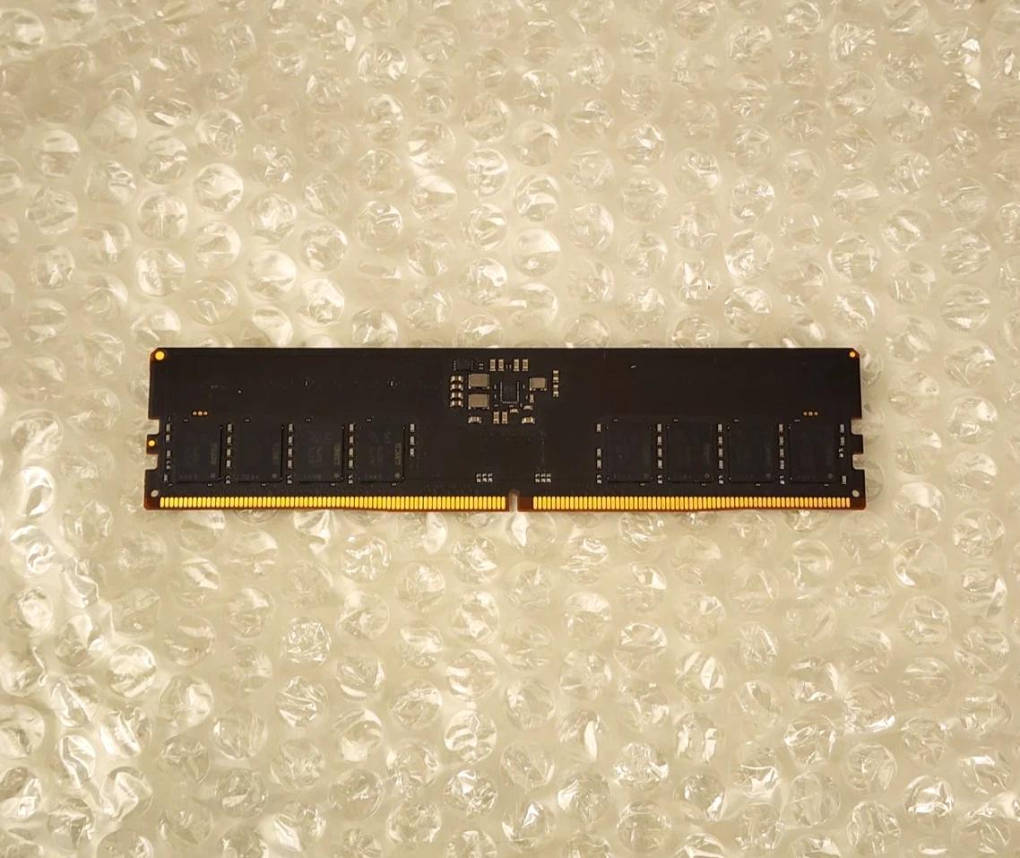 Crucial RAM 16GB DDR5 5600MHz UDIMM Desktop Memory CT16G56C46U5 Micron