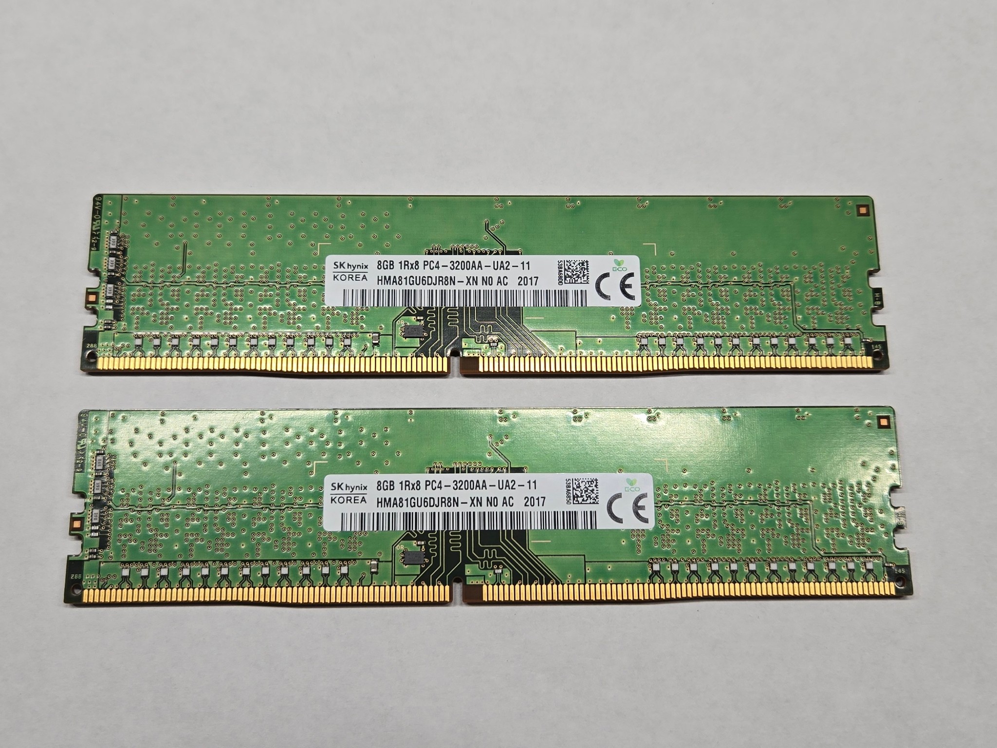 SK Hynix 8GB DDR4-3200MHz SDRAM 2点セット SK Hynix 8GB DDR4 3200MHz Desktop RAM (Matching Pair - 16GB Total