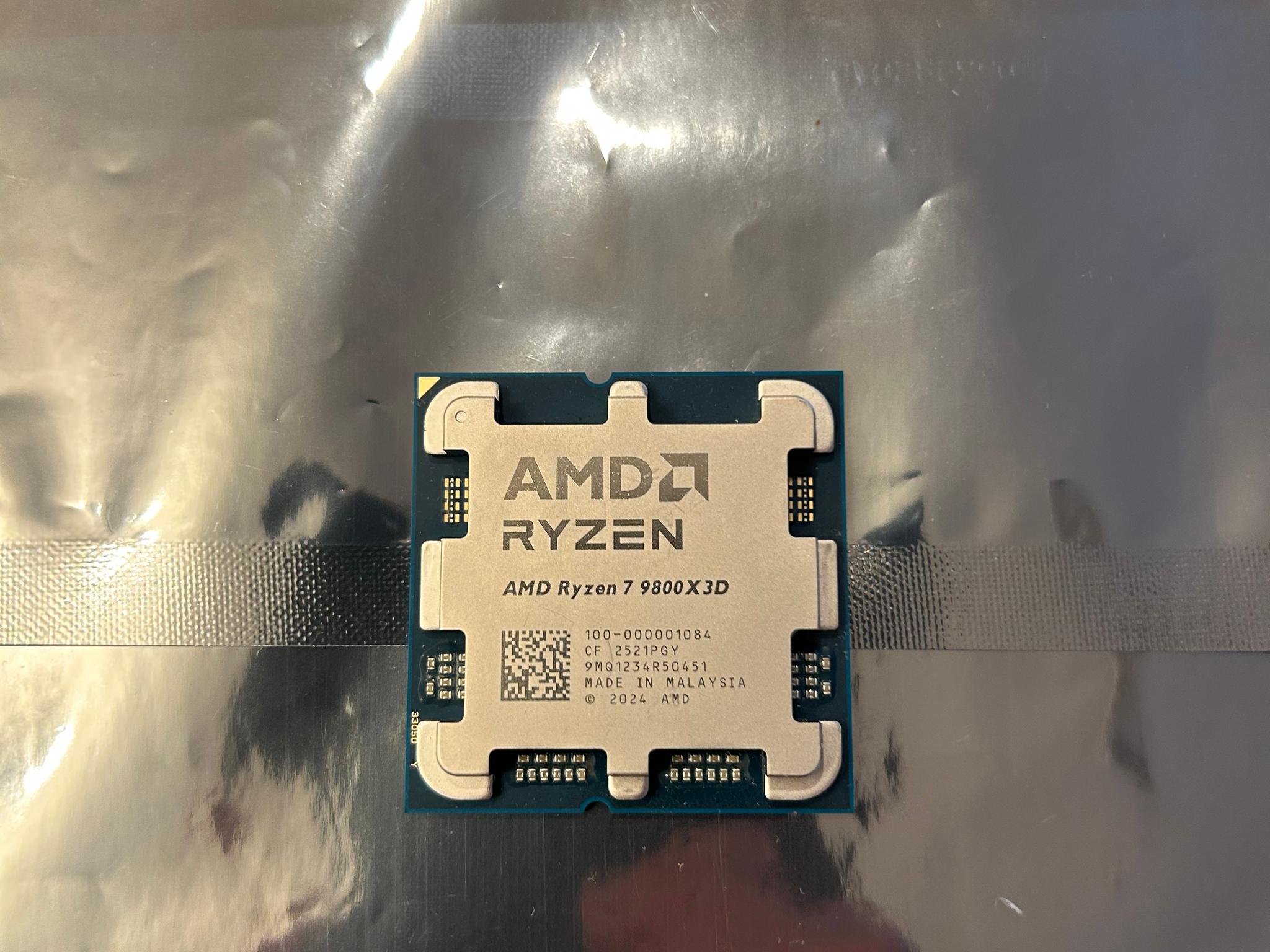 AMD Ryzen 7 9800X3D