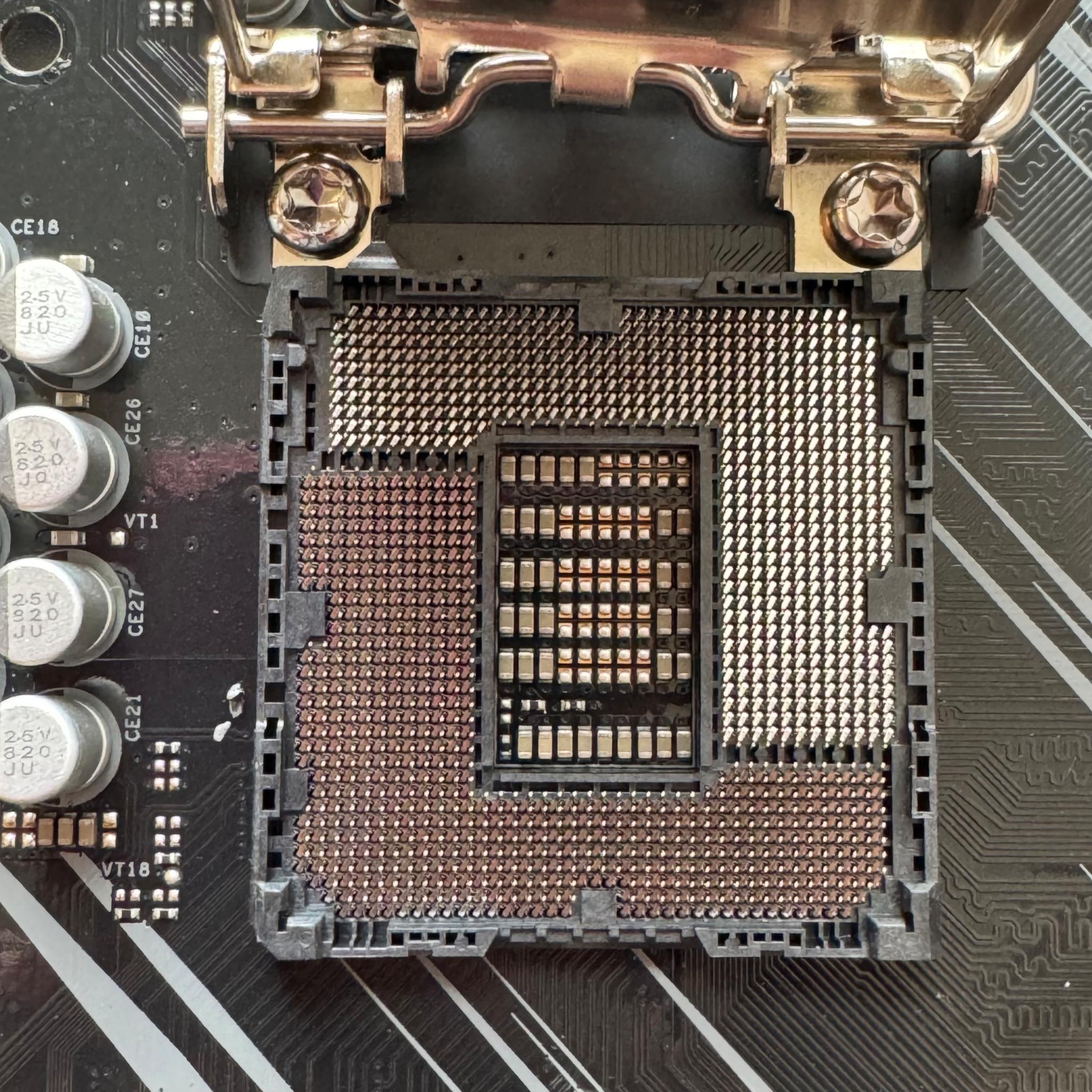 ASrock Z390 Phantom Gaming 4S-IB Motherboard