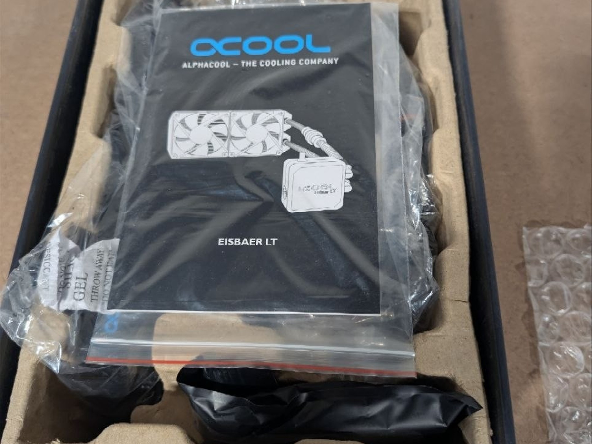 Alphacool Eisbaer LT240 AIO CPU Cooler - Black (11445)