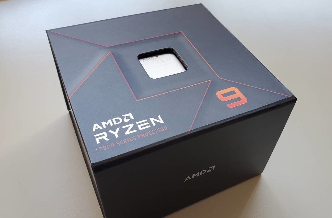 AMD Ryzen 9 7900X 12-core 24-thread desktop processor