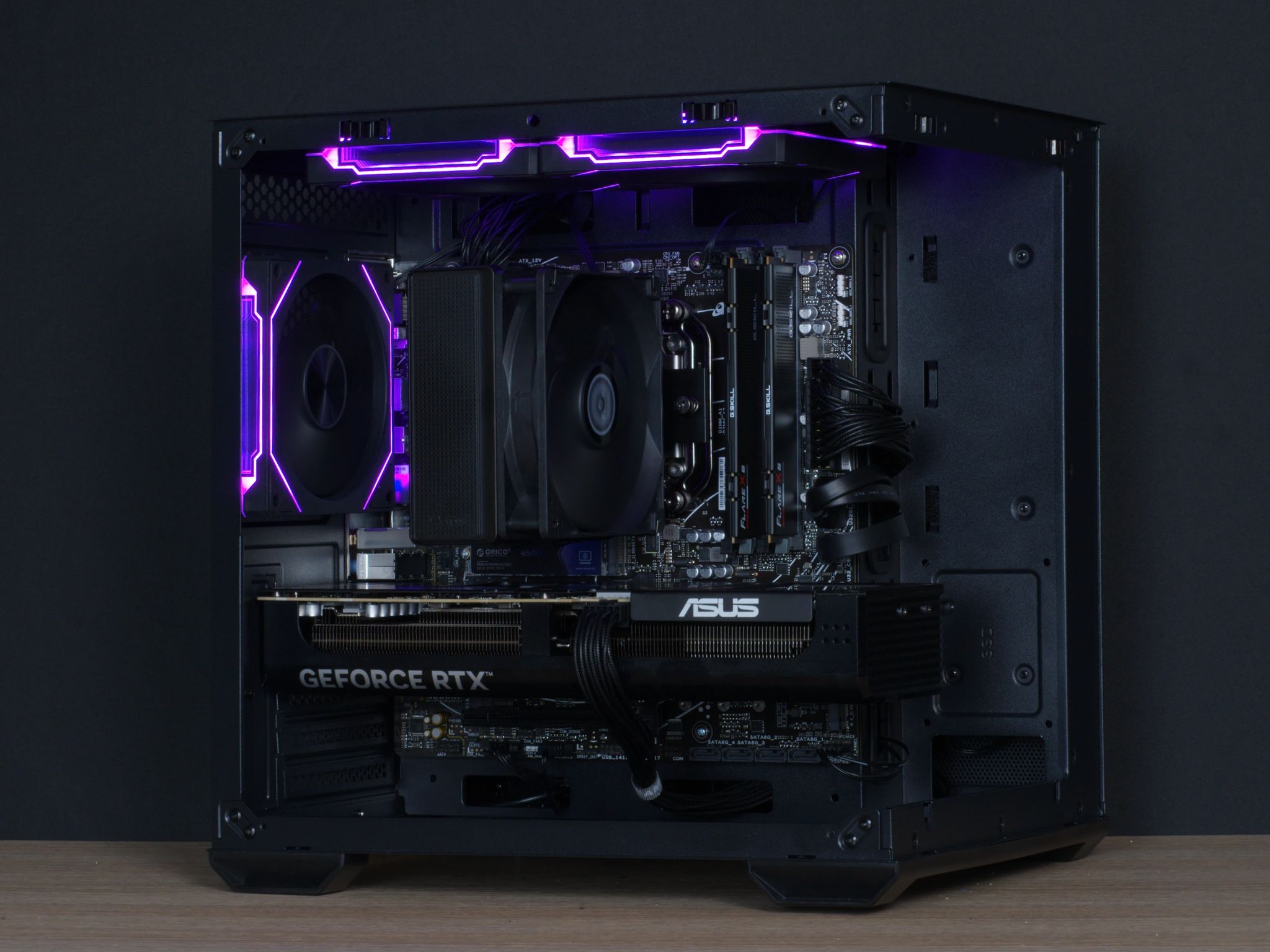 🟪Knight| 1440p Gaming PC: RTX 5070, Ryzen 5 7600X, 32GB DDR5 RAM, 1TB M.2 SSD w/ Wifi
