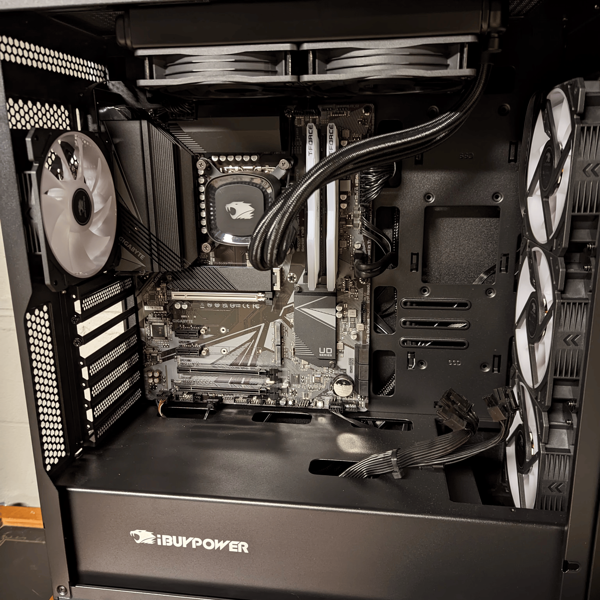iBuyPower Trace MR, ON SALE!