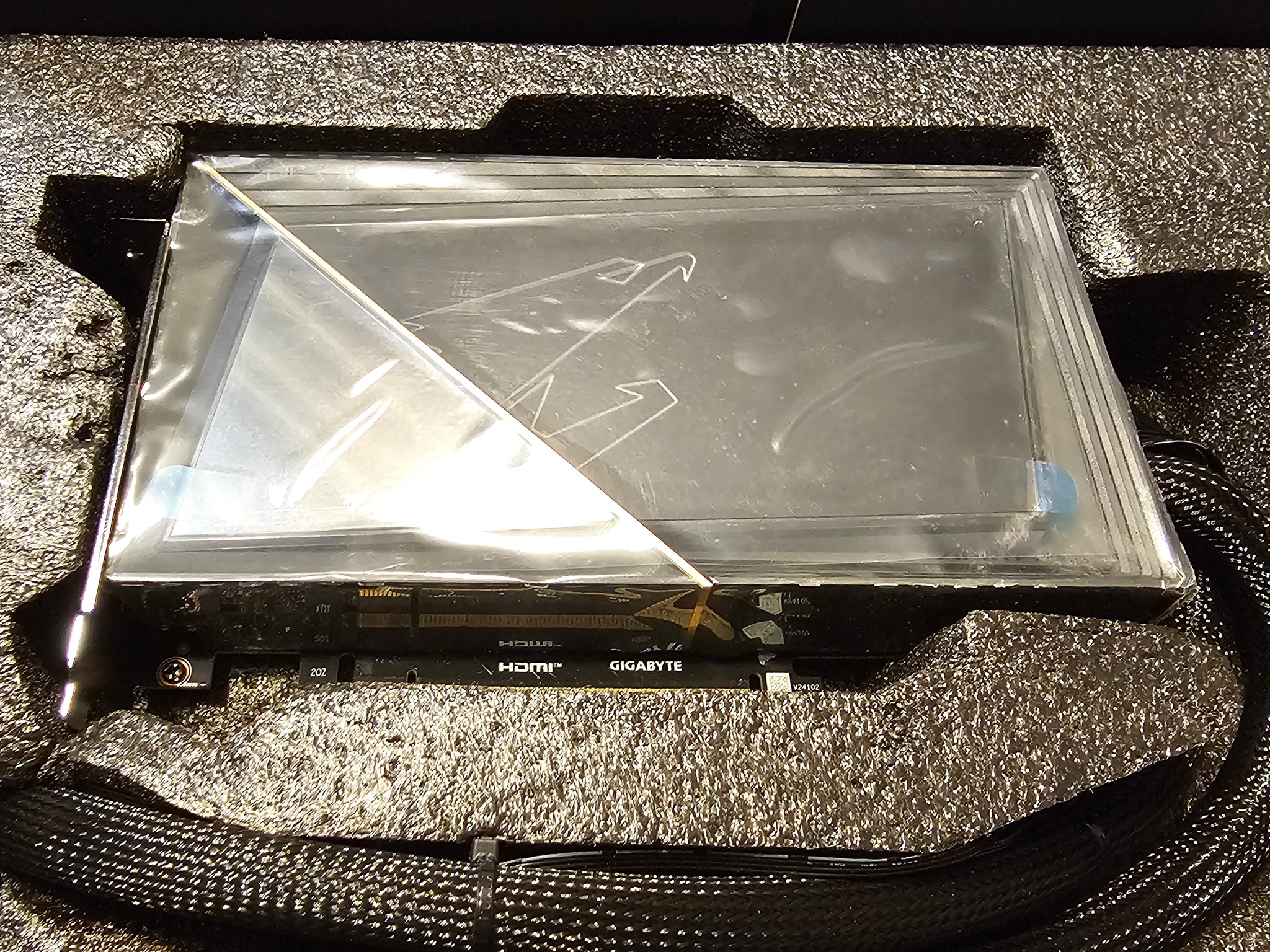 RTX 5080 Aorus XTREME Waterforce 16GB GDDR7 New open box with warranty