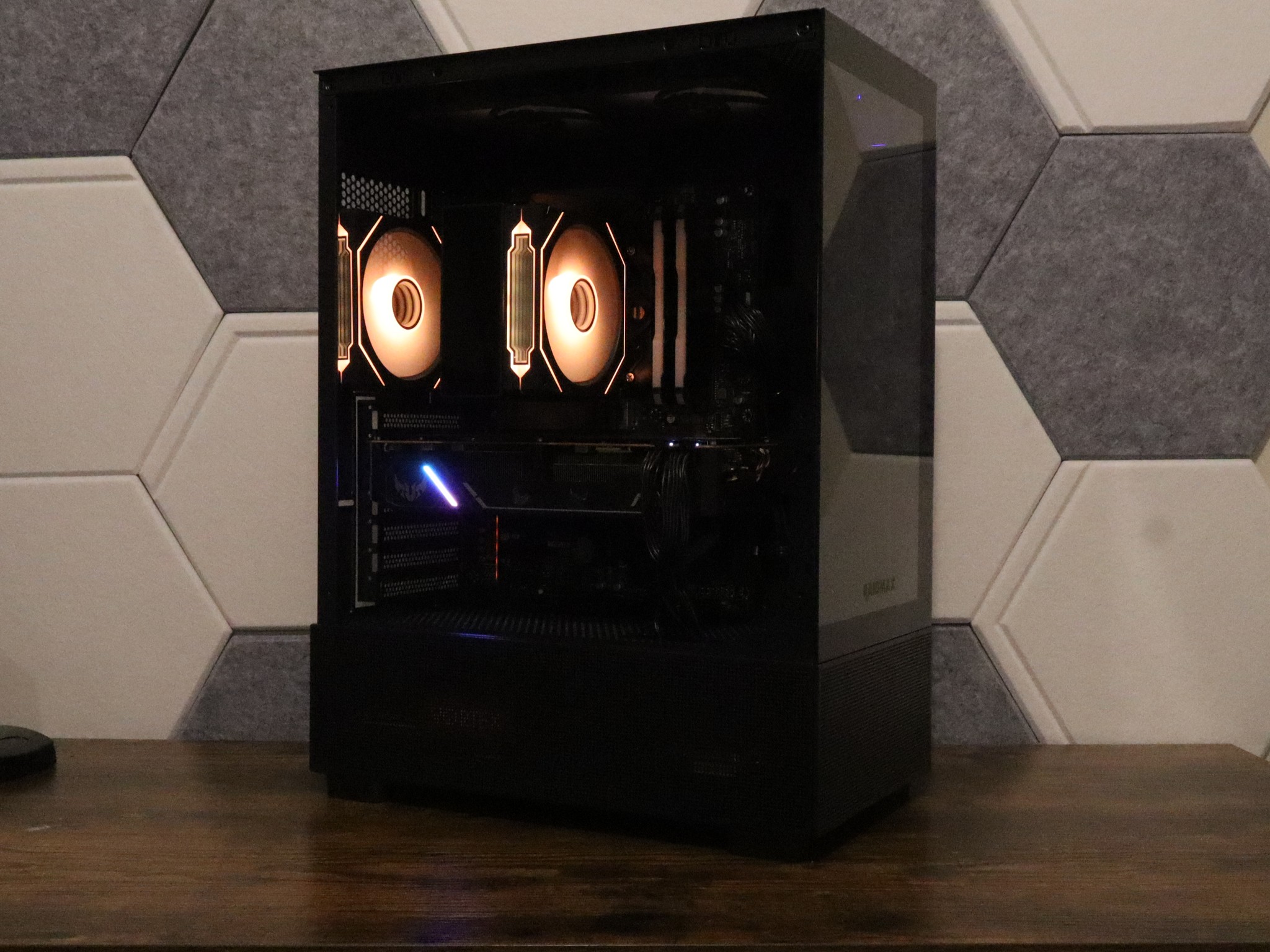 Gaming PC | RX 6700XT 12GB | Ryzen 7 5700X | 16GB DDR4 | 1TB storage | windows 11 Wifi & bluetoth