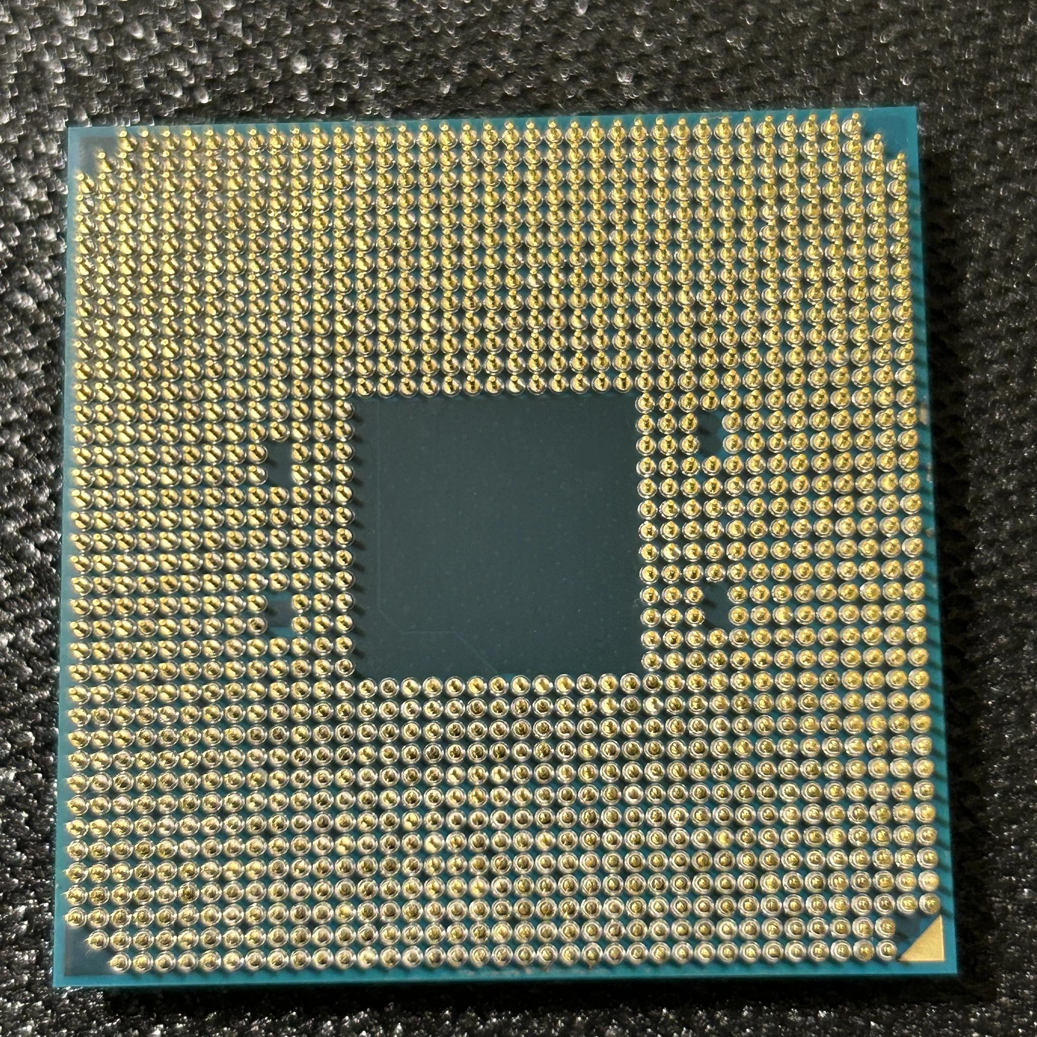 AMD Ryzen 7 1700X