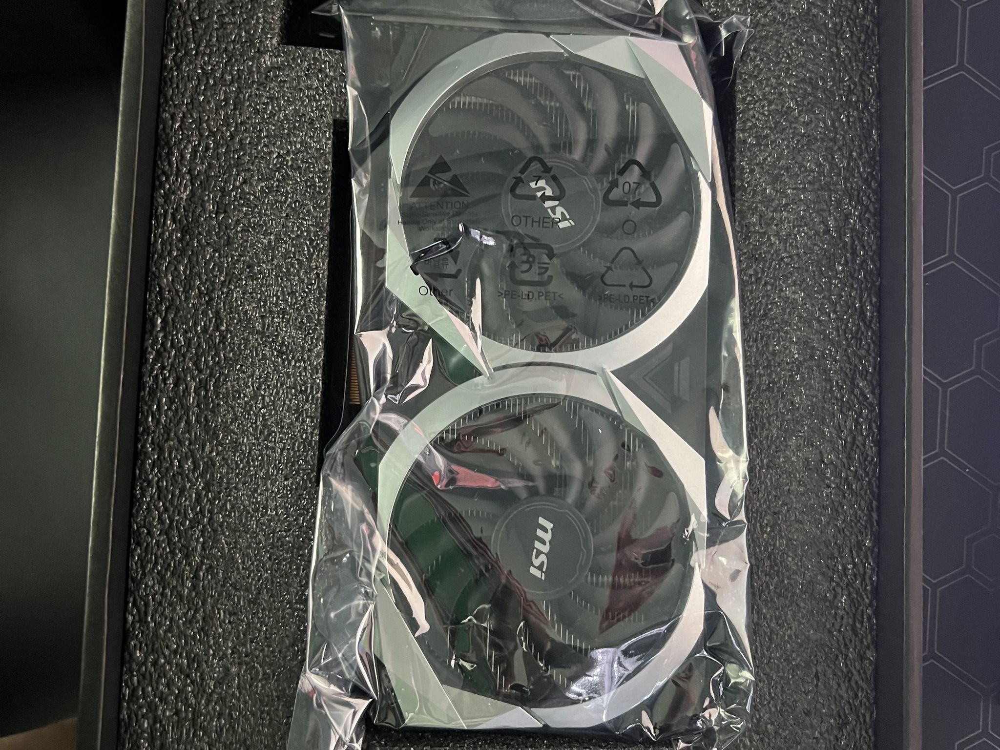MSI Mech 2x AMD Radeon RX 6600 8GB GPU