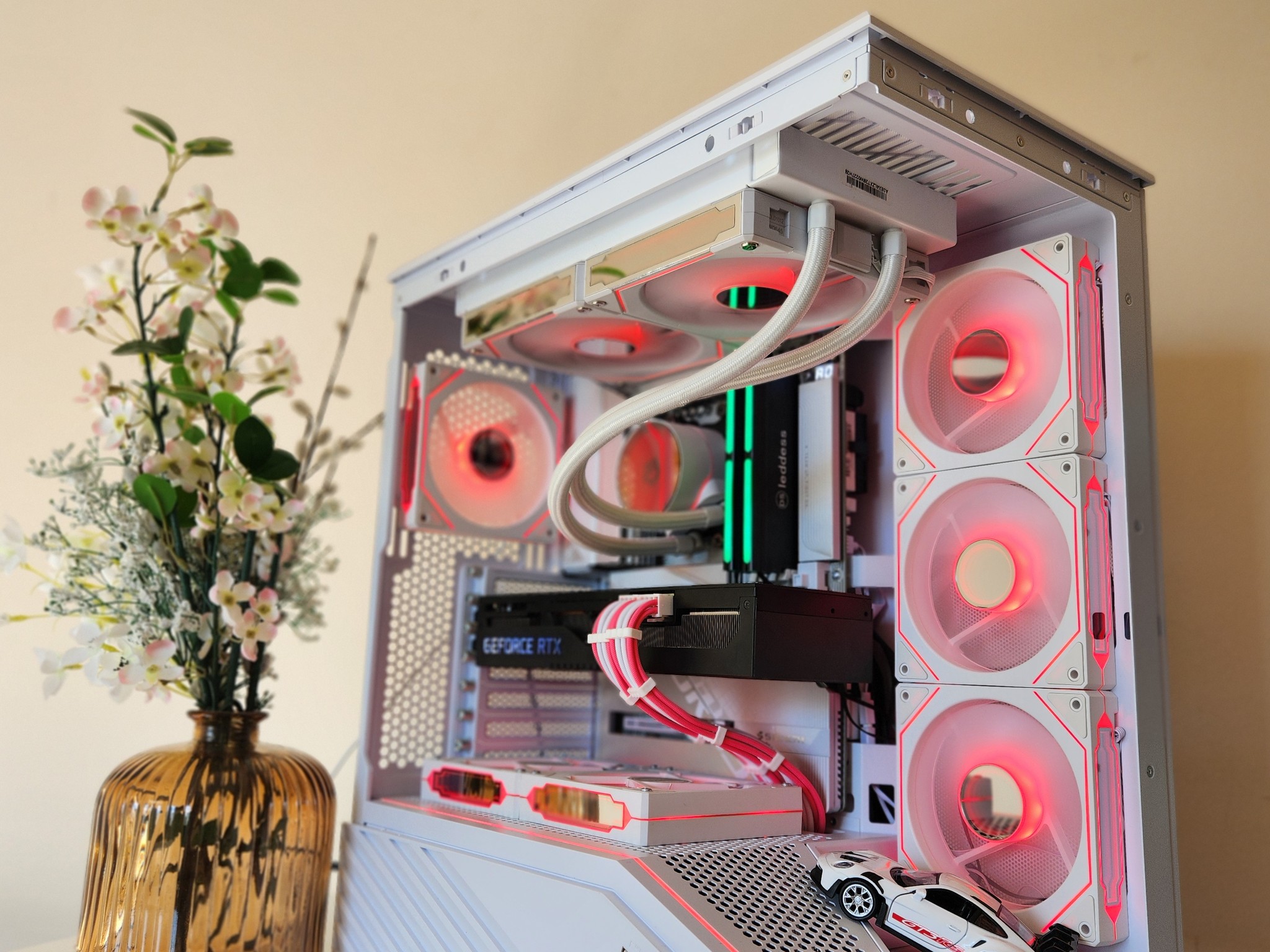 Black Friday / Cyber Monday | RTX 3080 | Ryzen 7 9700x | 32GB DDR5 | 1TB NVMe | Gaming pc