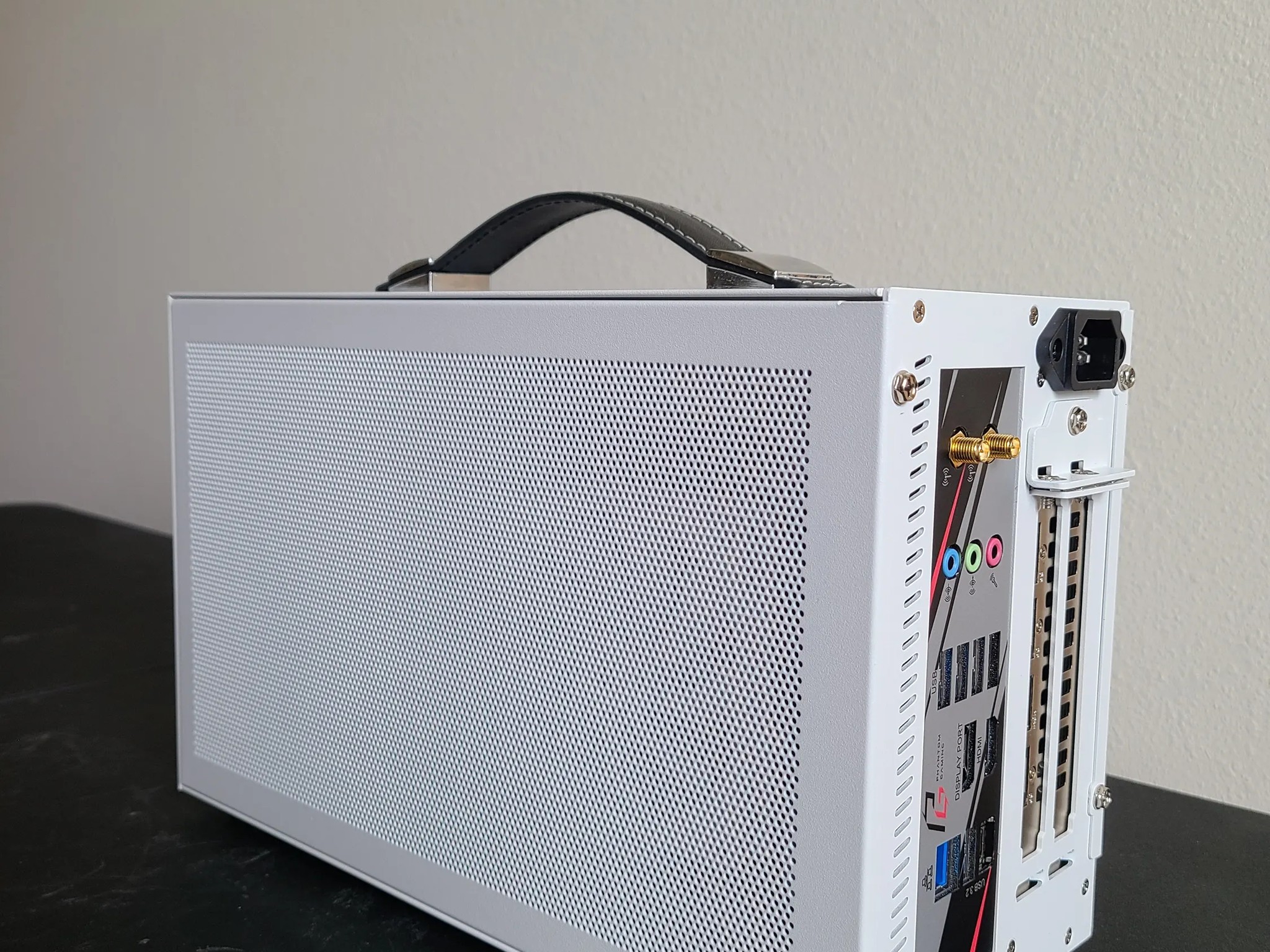 RX 6700 XT | Ryzen 5 3600X | 1TB Gen4 NVME | 32GB 3200MHz RAM