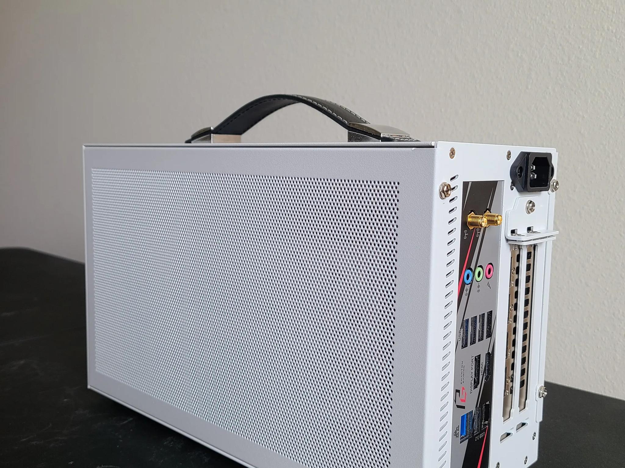 RX 6700 XT | Ryzen 5 3600X | 1TB Gen4 NVME | 32GB 3200MHz RAM
