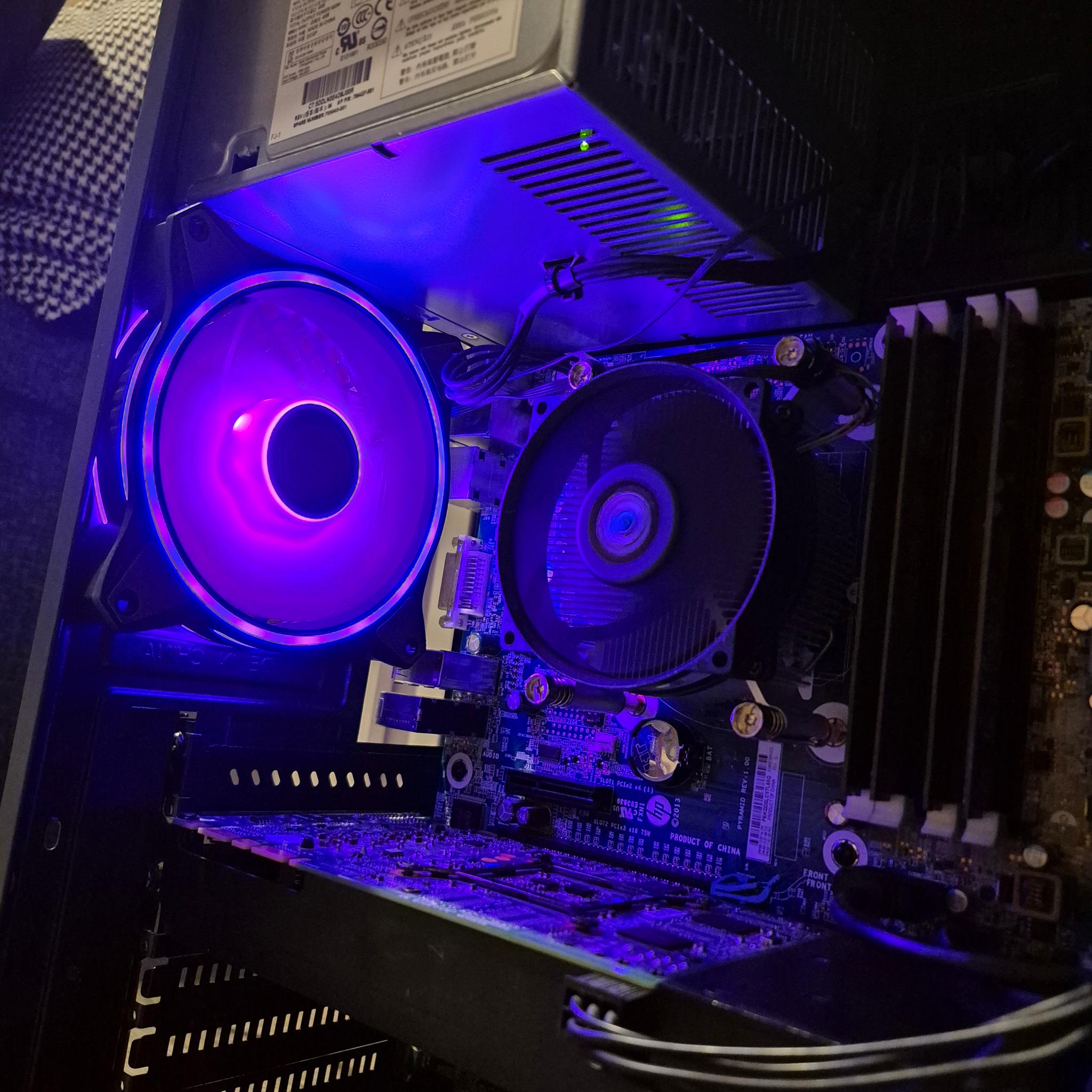 80 FPS Fortnite | i5-4570, 16GB RAM, 500GB SSD, GTX 660