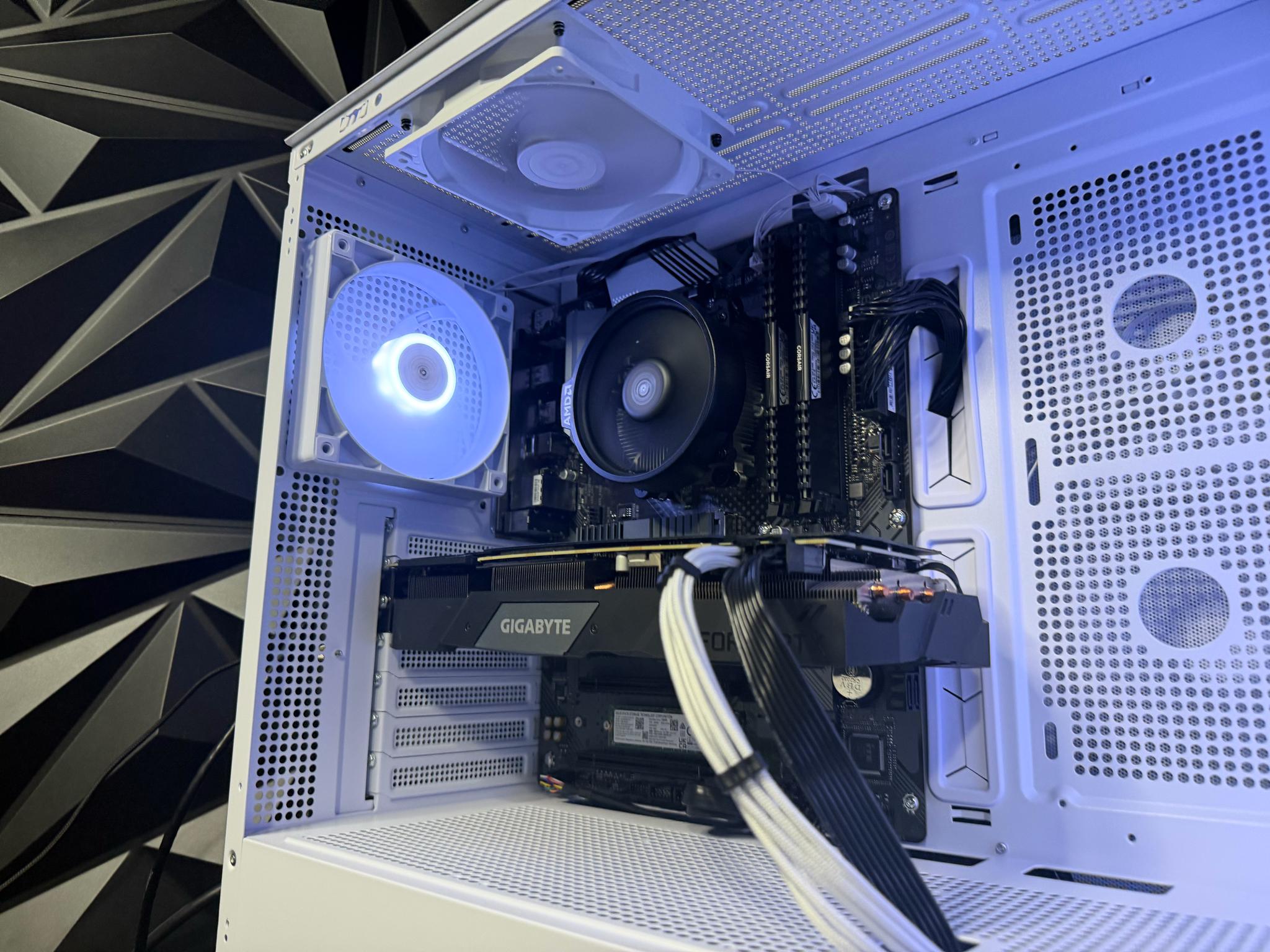 🌲🔥 WOOD DADDY 5570S 🔥🌲 Ryzen 5 5500| RTX 2070 Super| 16 GB DDR4| 750GB NVMe| 650W PSU