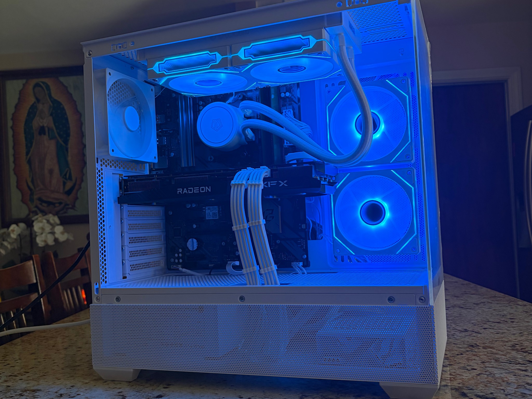 White Gaming PC | RX 6700XT 12GB | RYZEN 5 3600 | 16GB RAM | 1TB SATA SSD | Wi-Fi + Bluetooth