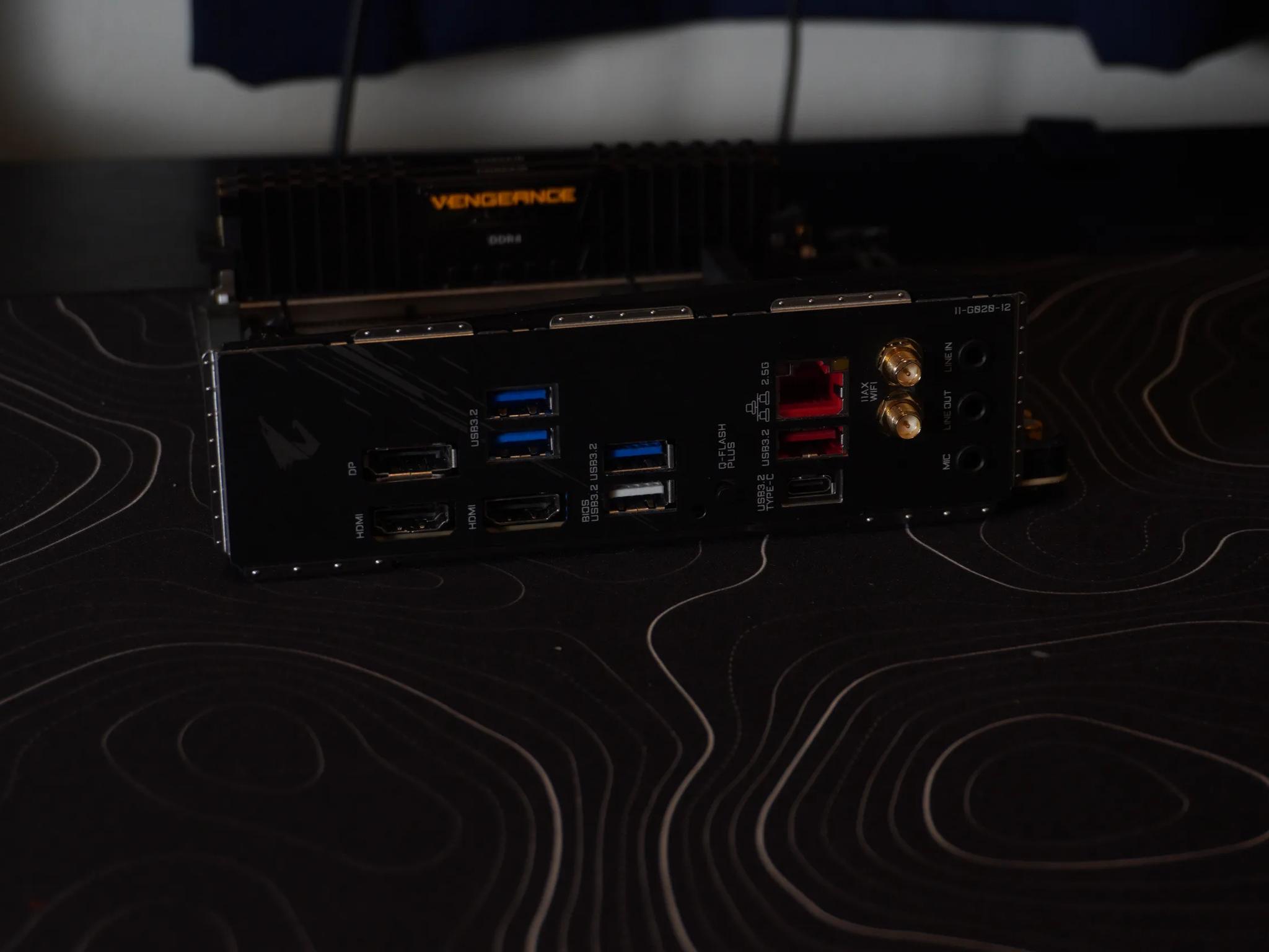 R7 5700x3d + 64 GB DDR4 3600 MHz Ram + Gigabyte B550 ITX