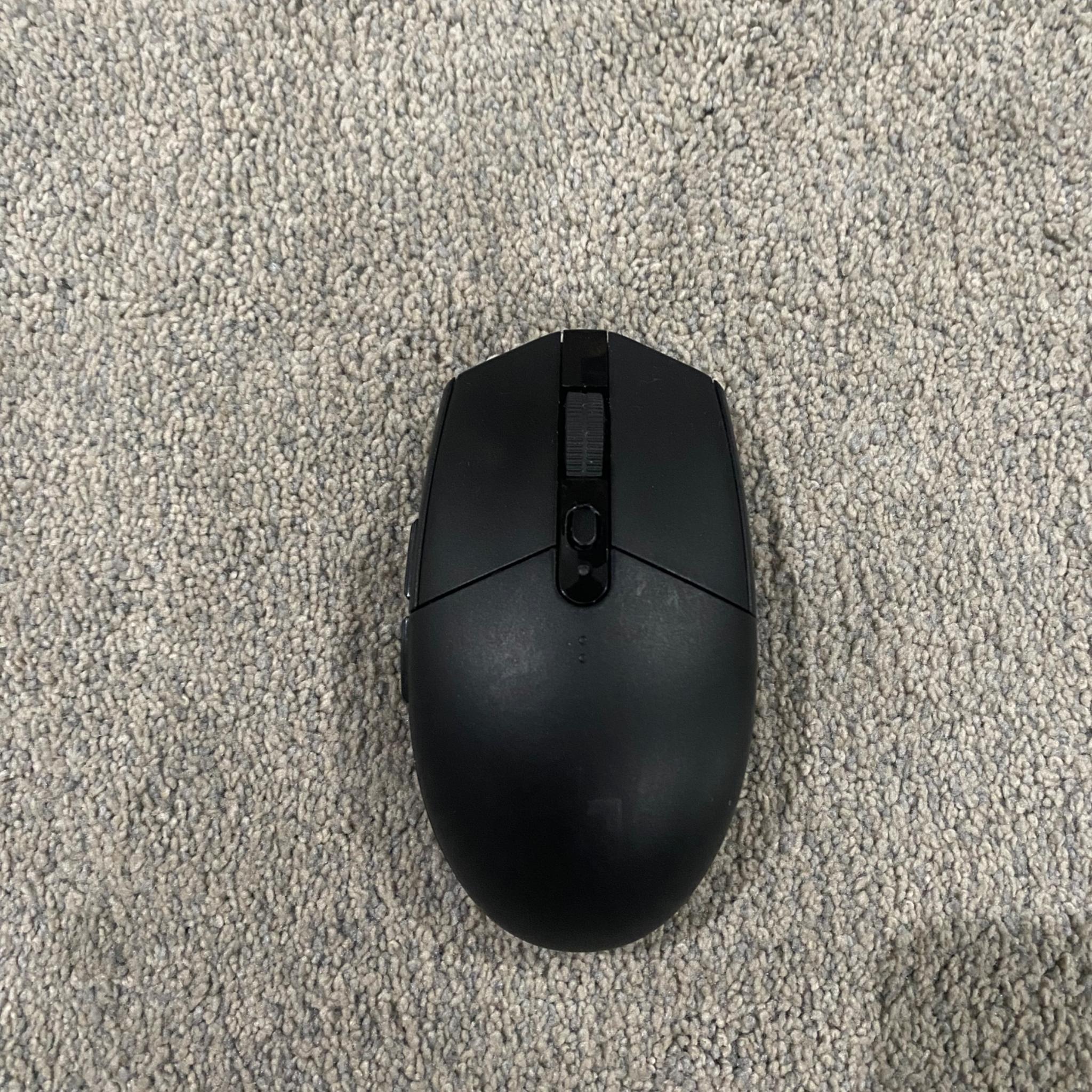 Logitech G305 Lightspeed Wireless Gaming Mouse