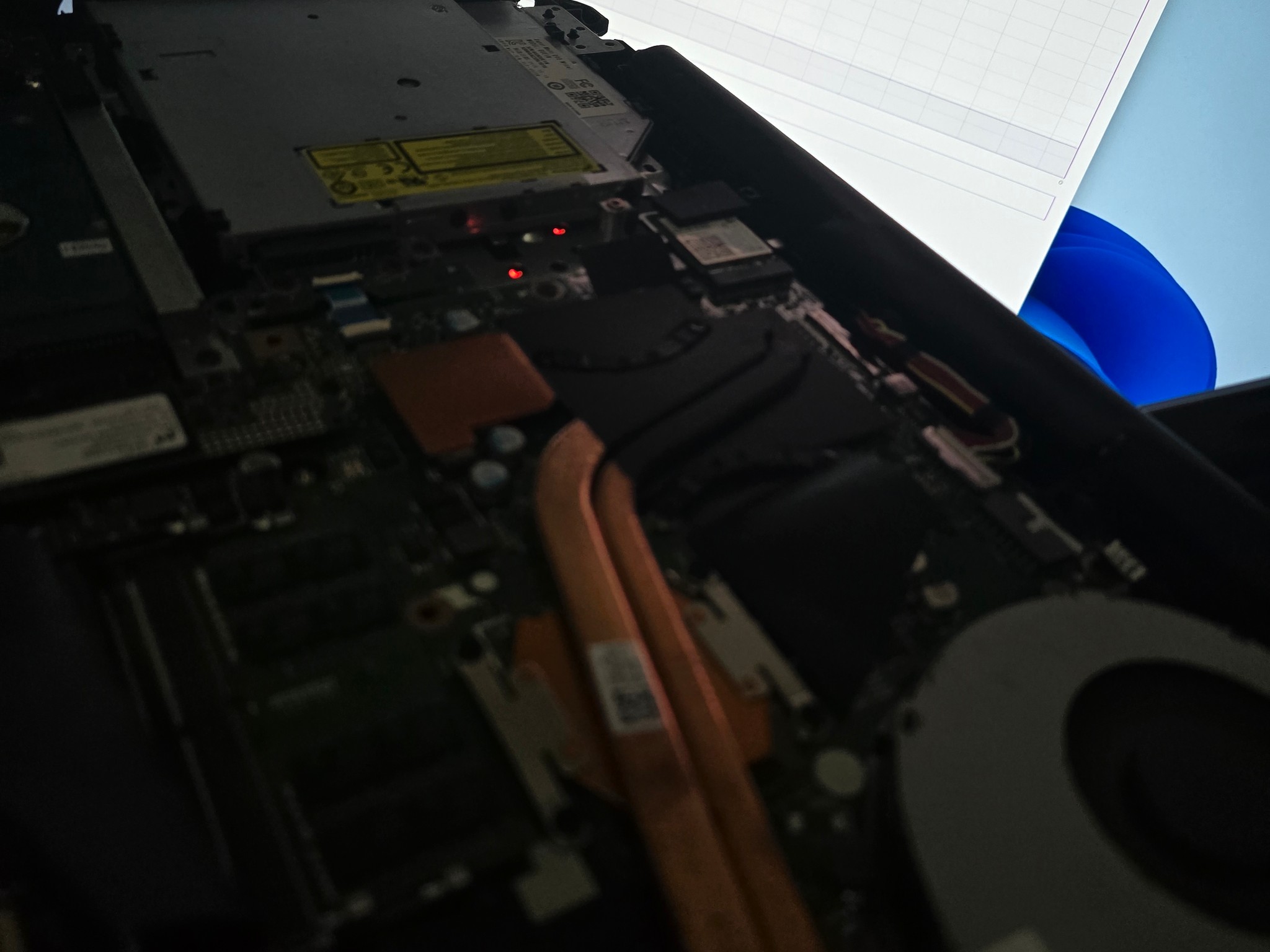 Upgradeable Asus ROG GL753V with 1050 Ti 1080P Gaming Laptop - SSD256+1T HDD - Works But Needs Work