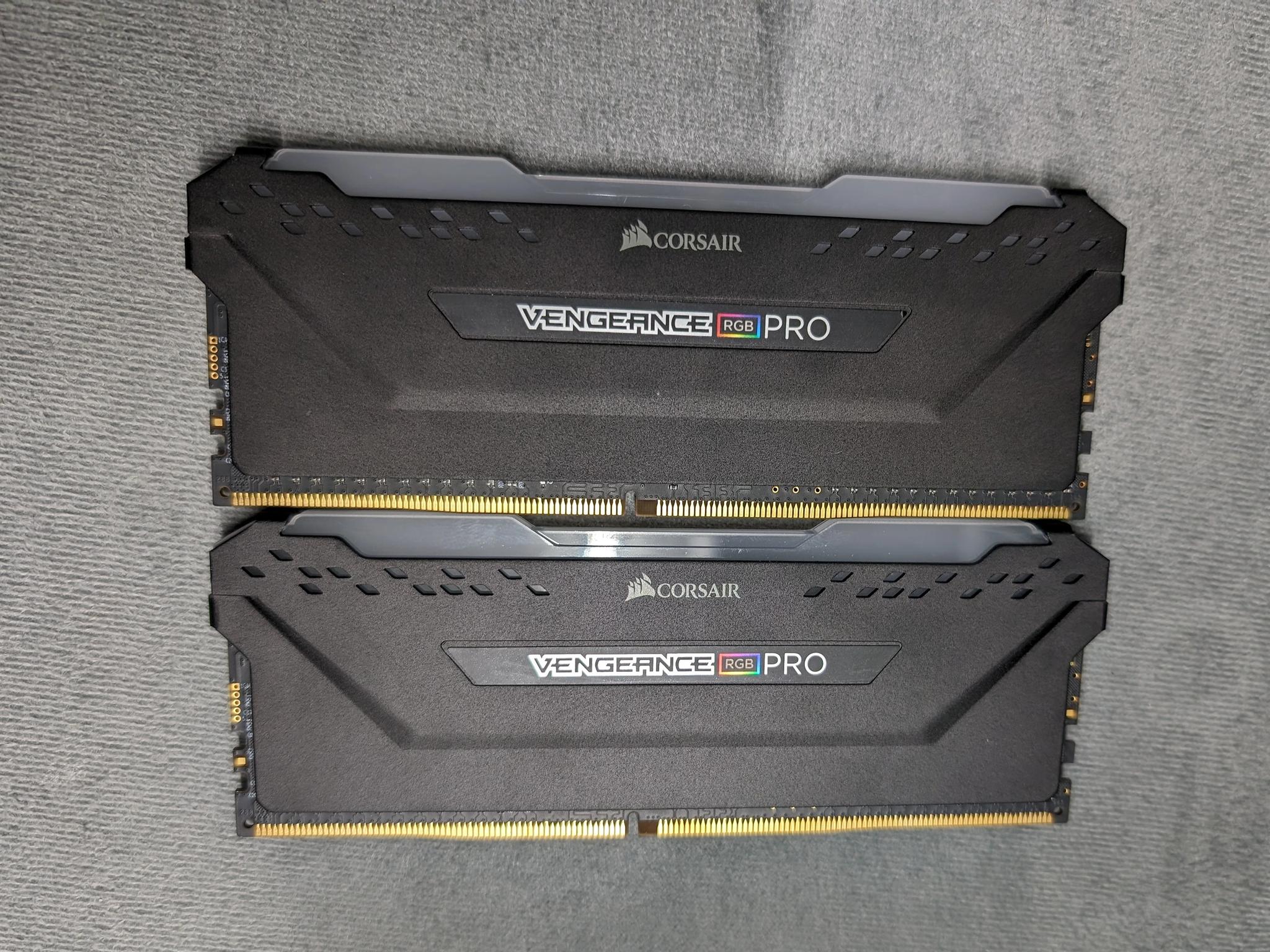 Corsair Vengeance RGB Pro 16GB DDR4 2666