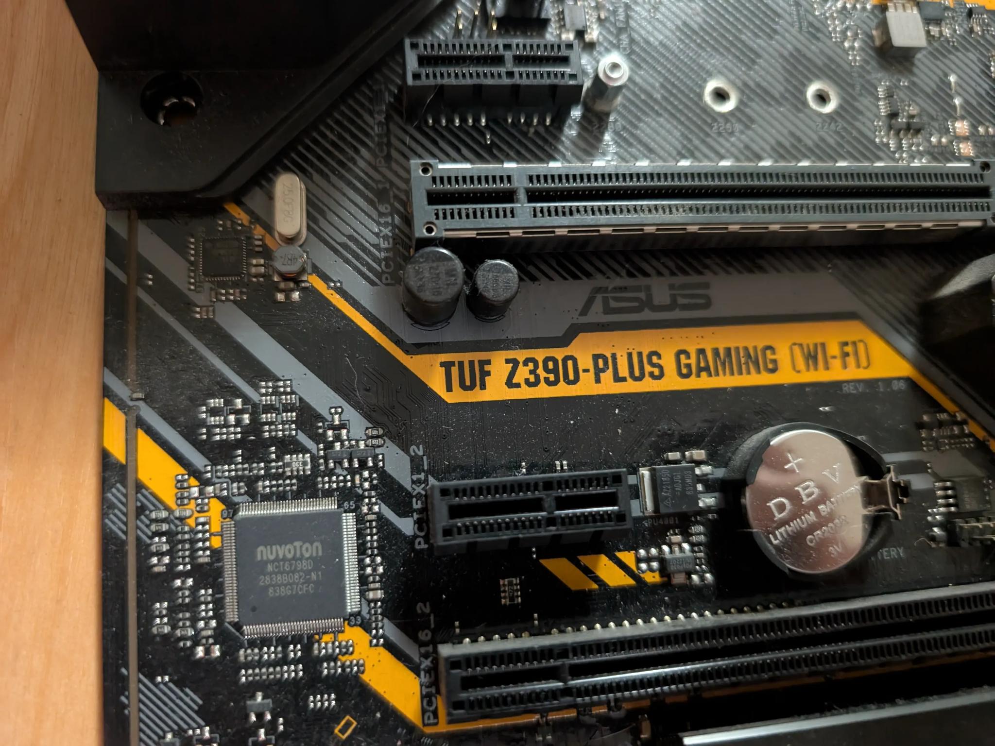 Intel Core i7 8700k / Asus Z390 motherboard