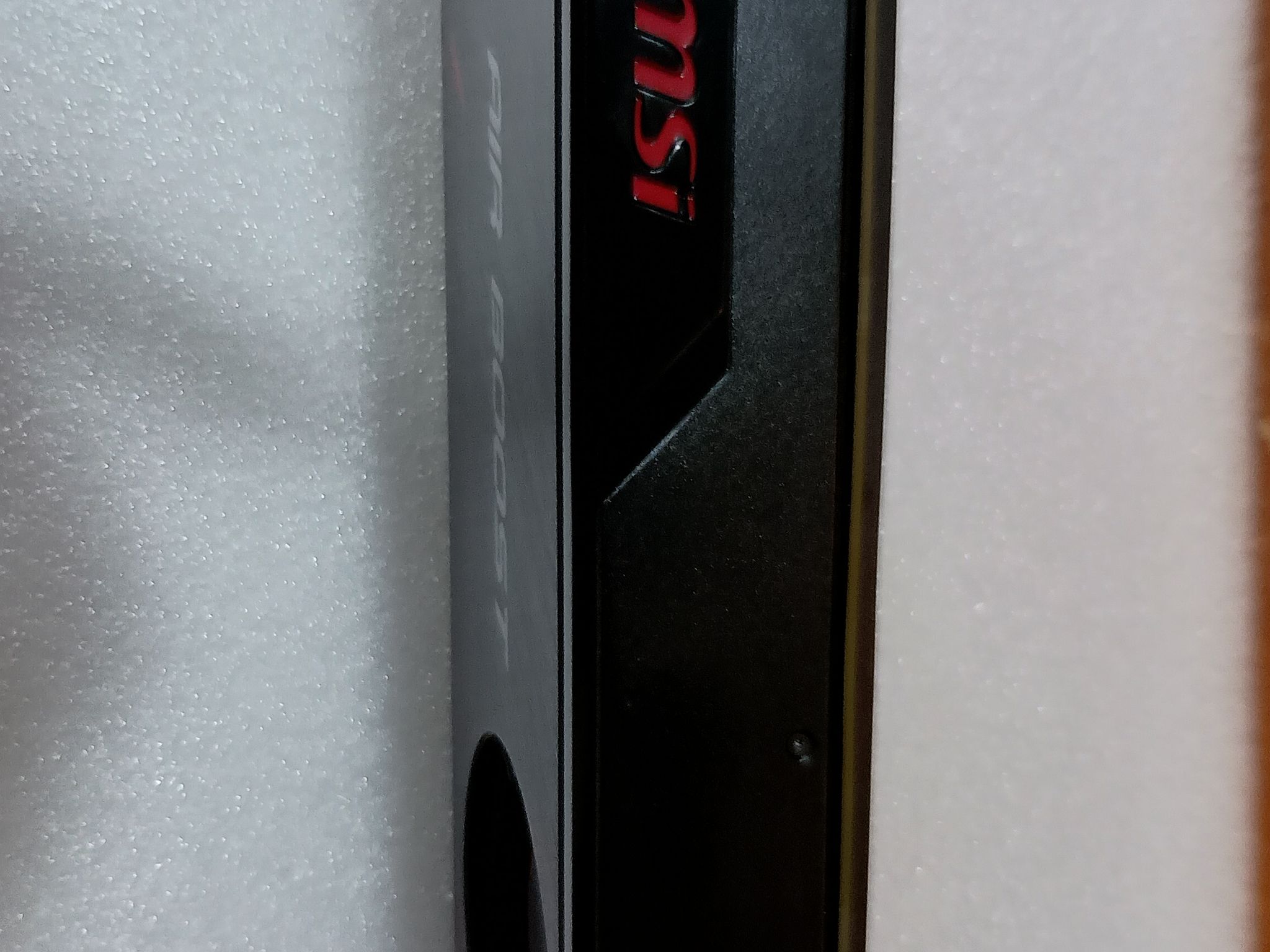 MSI AIR BOOST OC Radeon RX VEGA 64 8GB