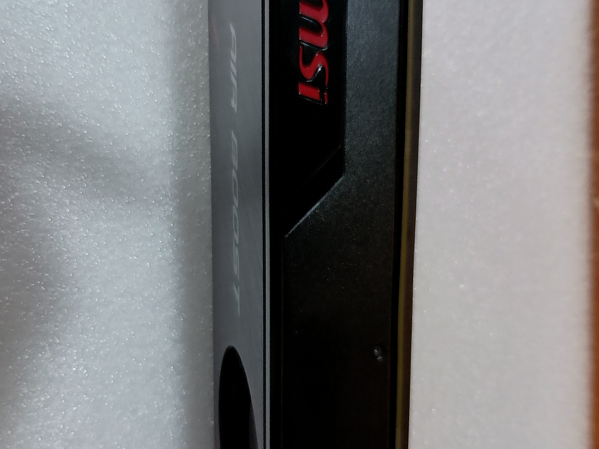 MSI AIR BOOST OC Radeon RX VEGA 64 8GB