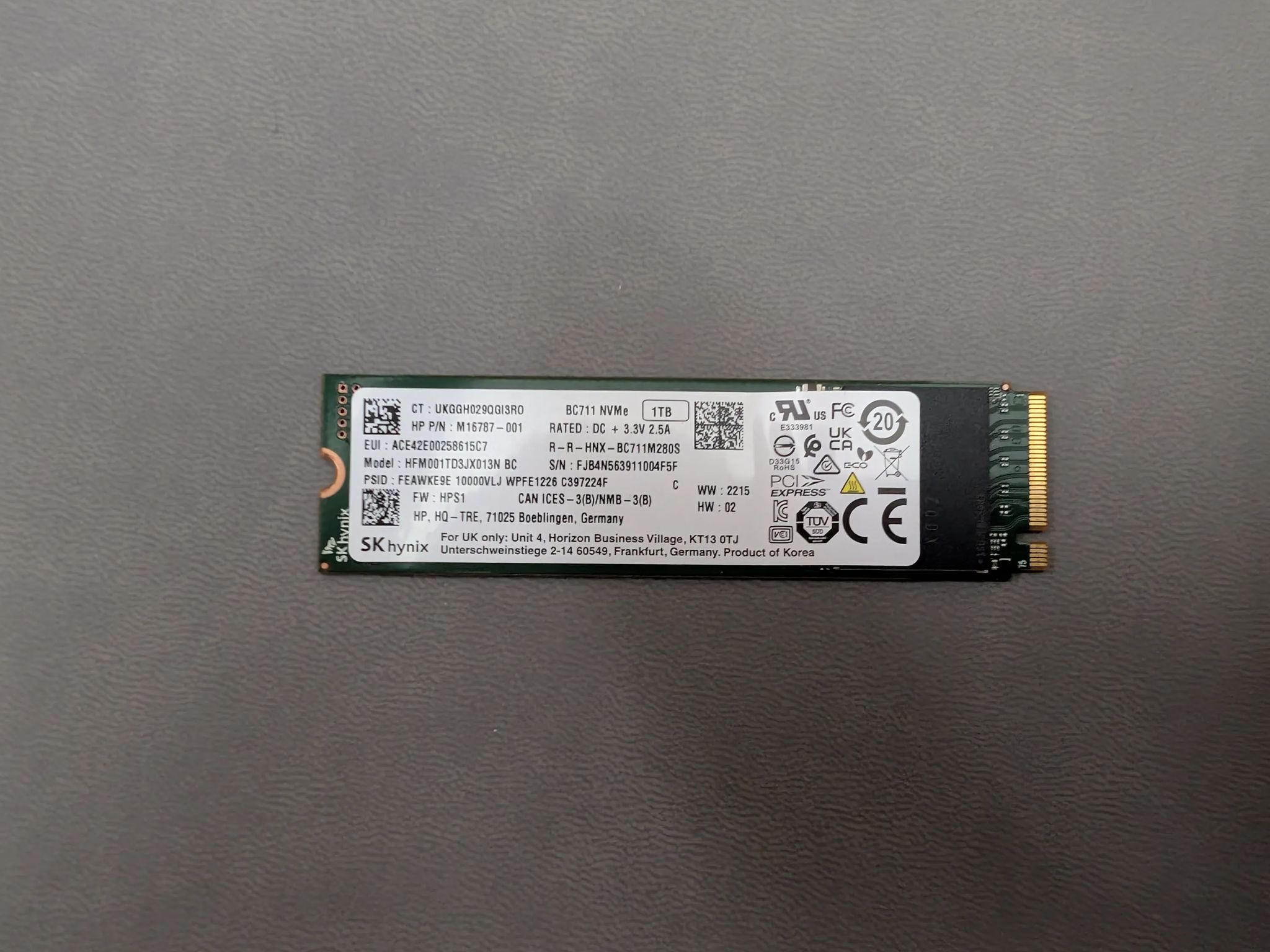 SK Hynix BC711 series 1TB NVMe PCIe Gen3x4 M.2 2280 SSD