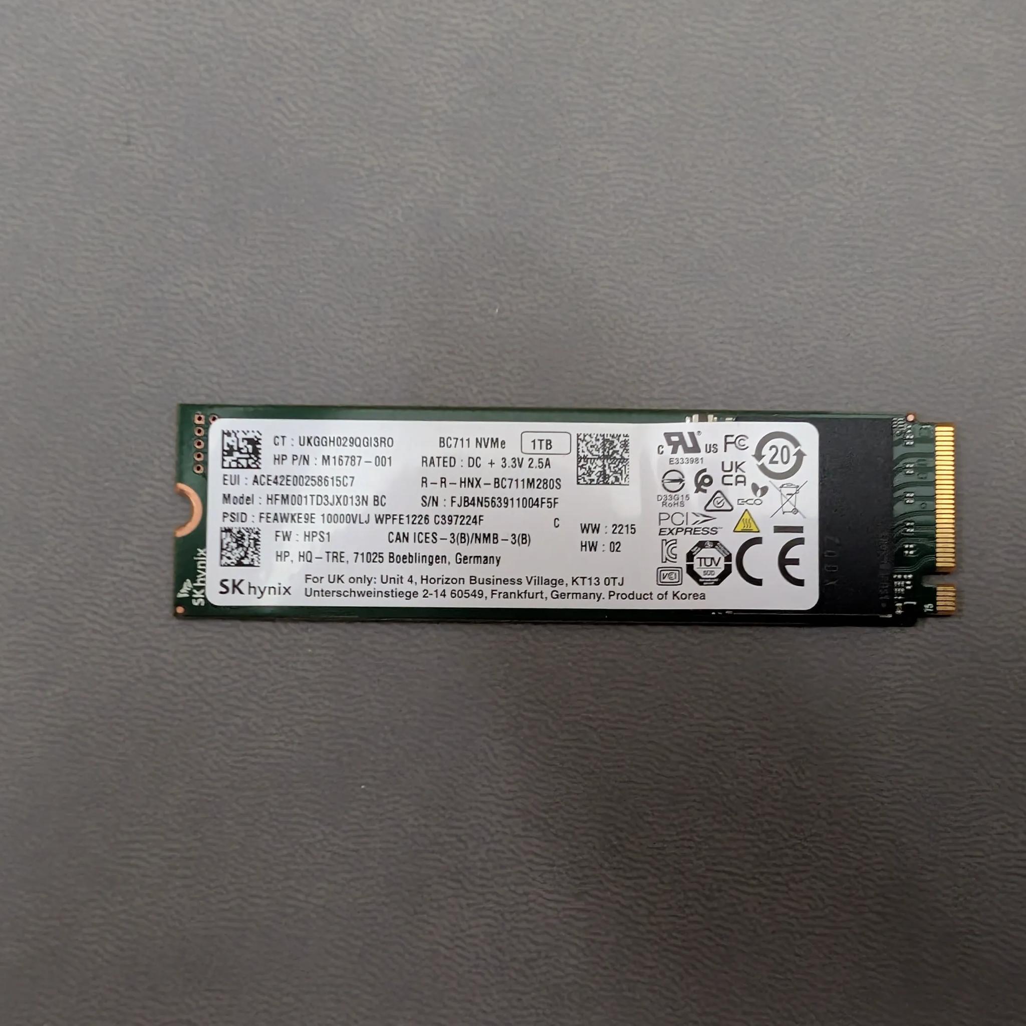 SK Hynix BC711 series 1TB NVMe PCIe Gen3x4 M.2 2280 SSD