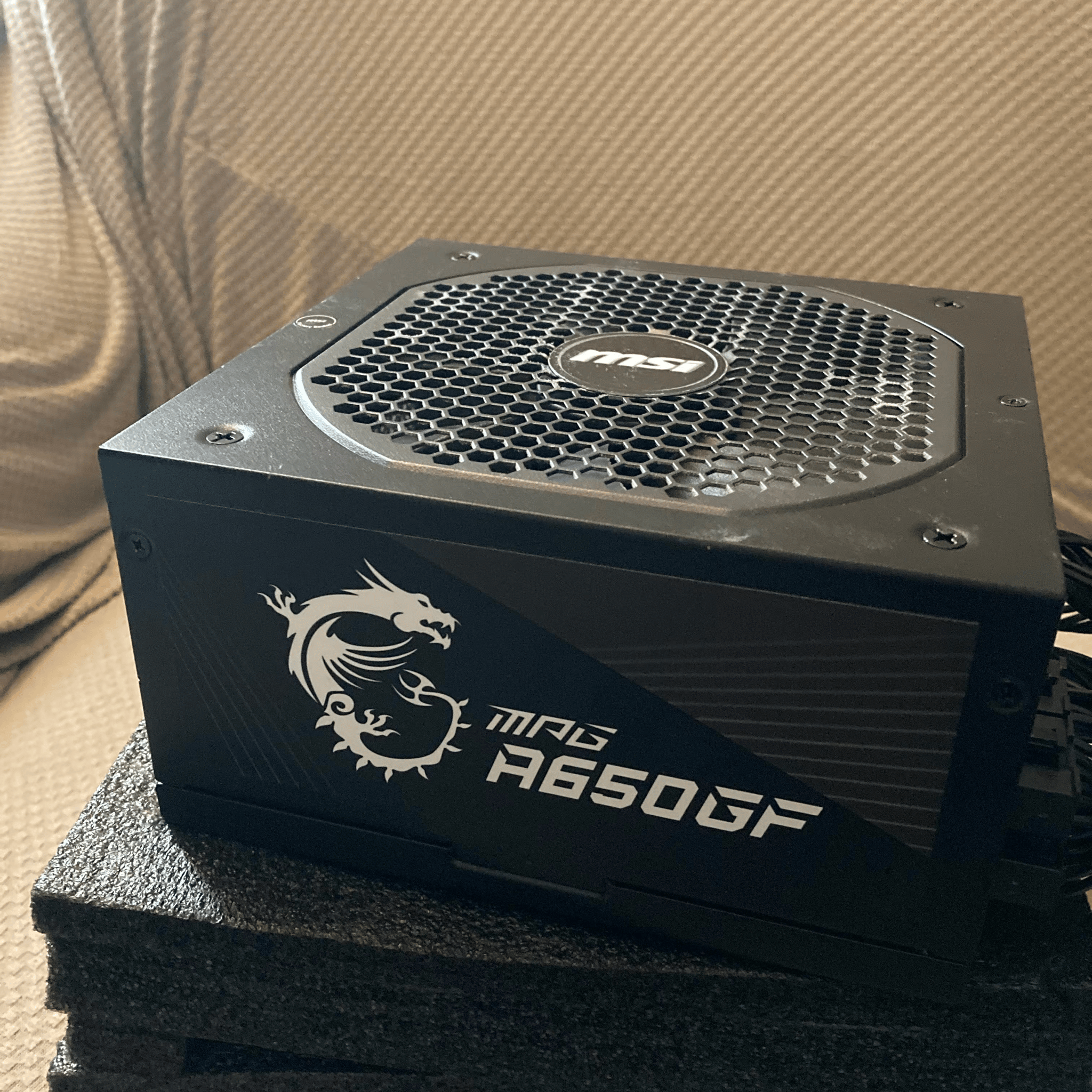 MSI A650GF - Fully Modular PSU