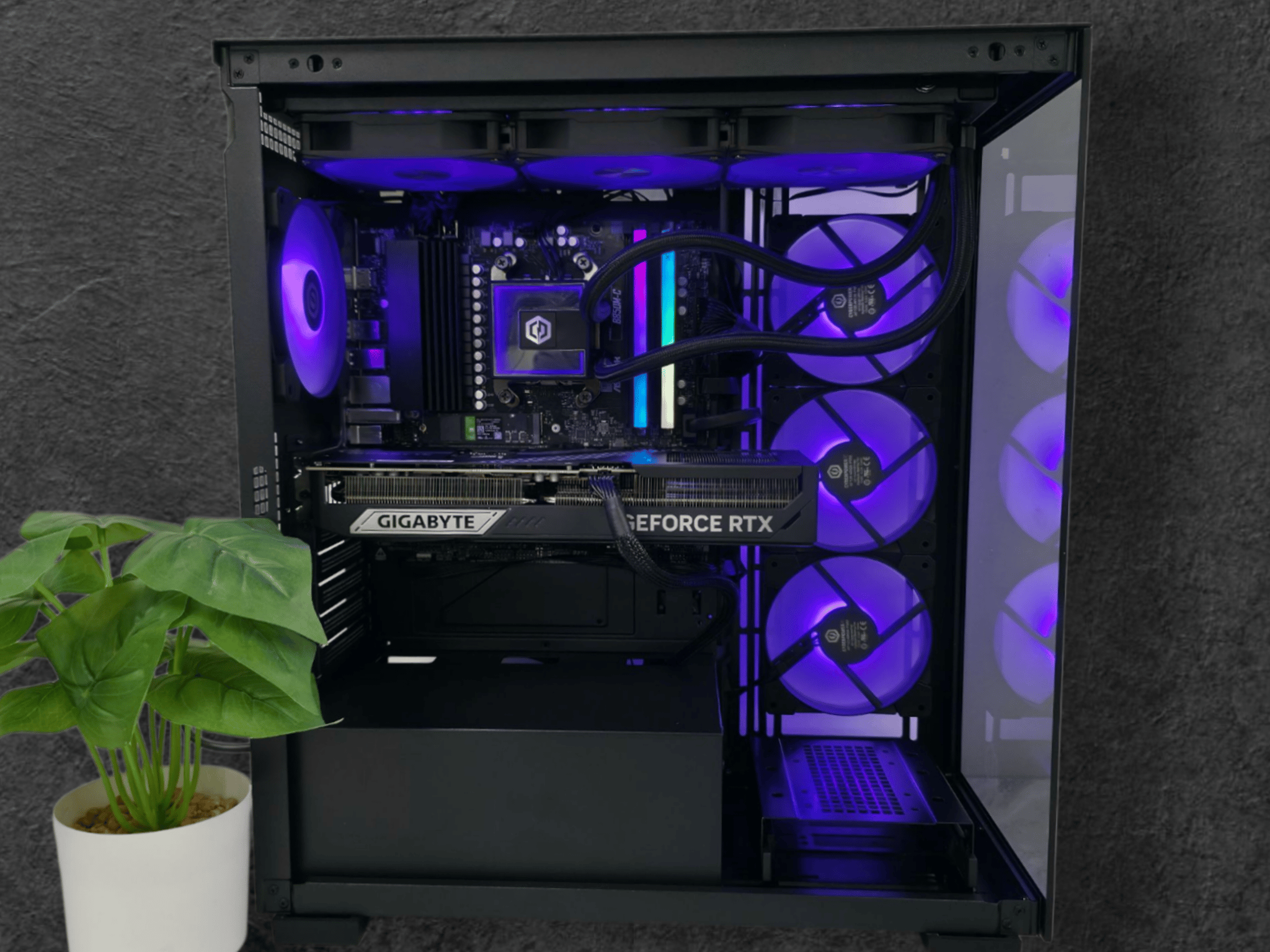 1440p High FPS Streaming Gaming PC (RTX 5080, 9800X3D, 32GB DDR5 6000MHz)